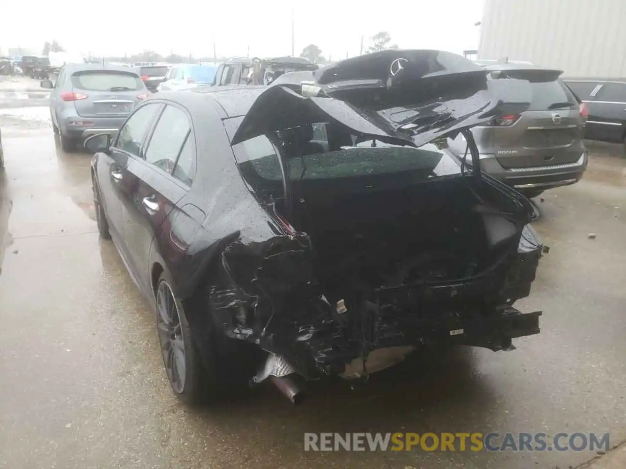 3 Photograph of a damaged car W1K3G5BB6MJ319543 MERCEDES-BENZ A-CLASS 2021