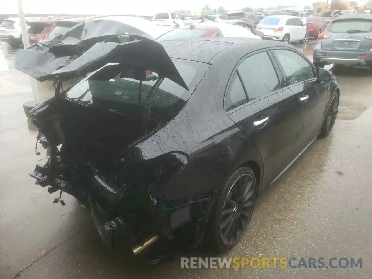 4 Photograph of a damaged car W1K3G5BB6MJ319543 MERCEDES-BENZ A-CLASS 2021