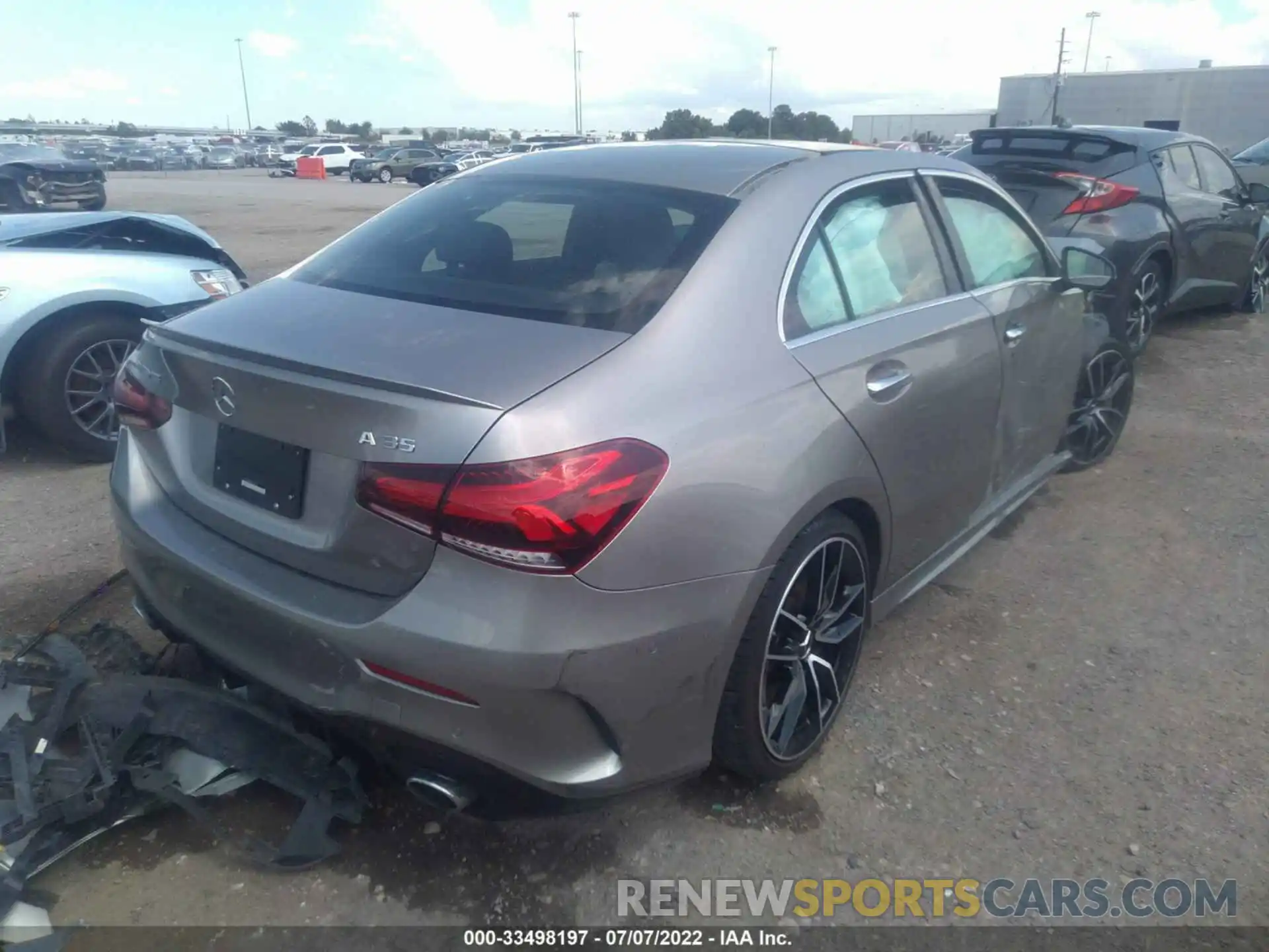 4 Photograph of a damaged car W1K3G5BB8MJ263492 MERCEDES-BENZ A-CLASS 2021