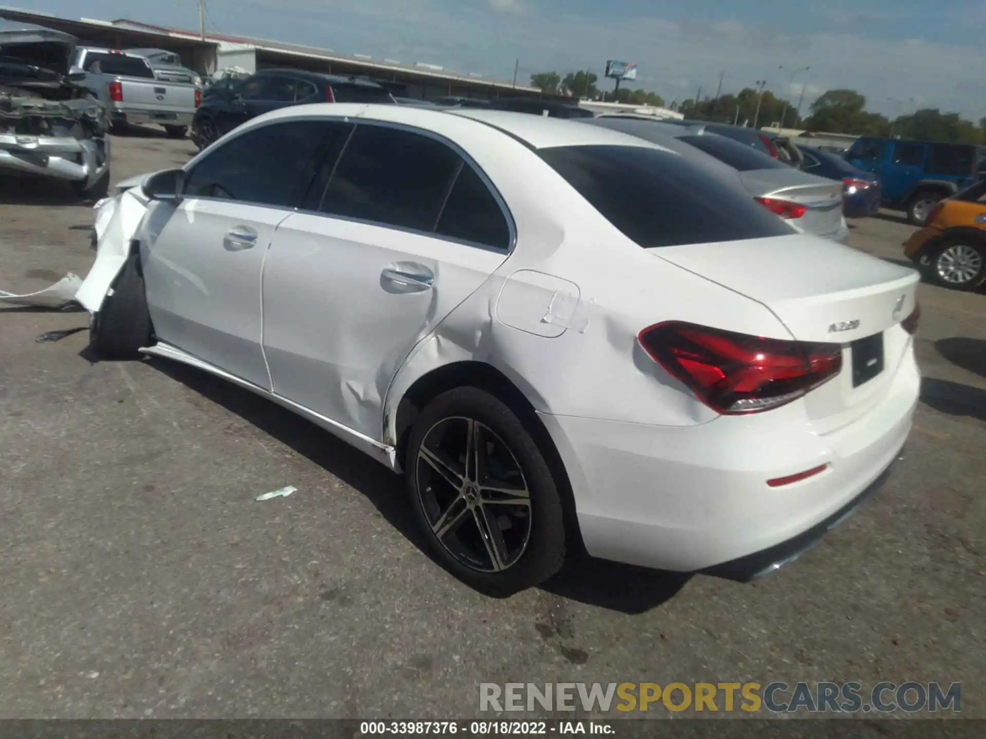 3 Photograph of a damaged car W1K3G4EB0NJ344199 MERCEDES-BENZ A-CLASS 2022