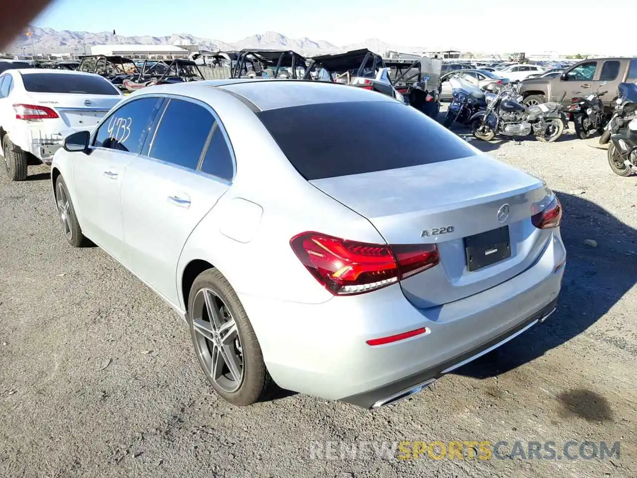 3 Photograph of a damaged car W1K3G4EB3NJ337750 MERCEDES-BENZ A-CLASS 2022