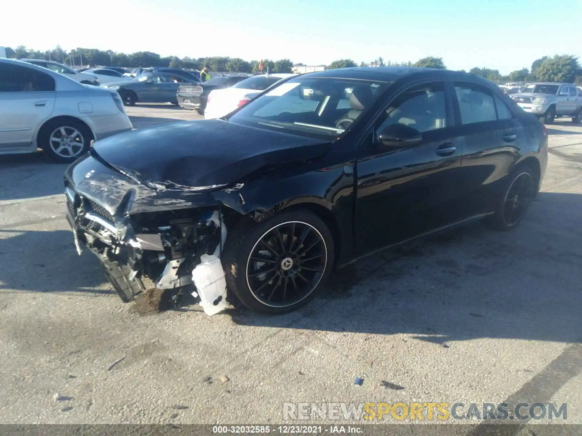 2 Photograph of a damaged car W1K3G4EB4NJ331763 MERCEDES-BENZ A-CLASS 2022