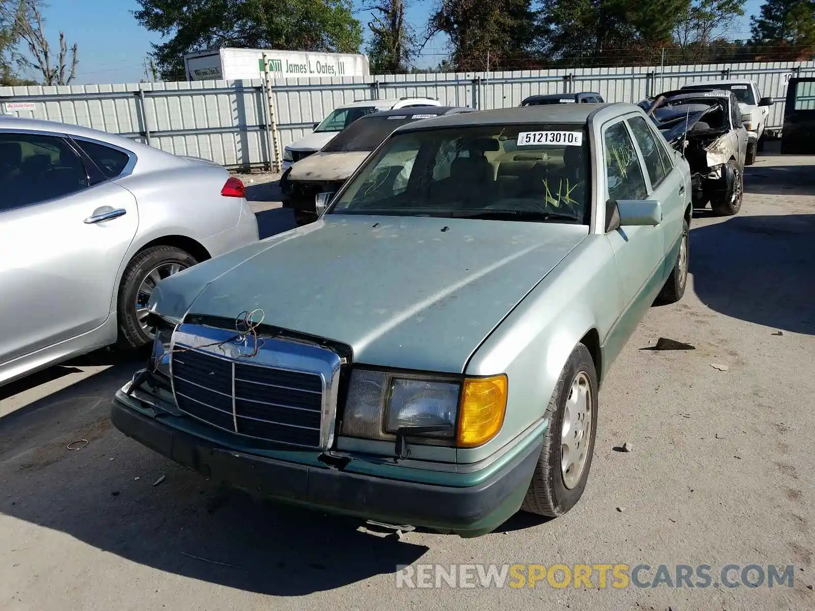 2 Фотография поврежденного автомобиля WDBEA34E0NB786015 MERCEDES-BENZ ALL OTHER 2019