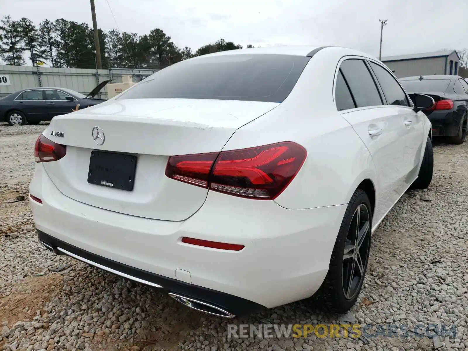 4 Photograph of a damaged car WDD3G4EB5KW027274 MERCEDES-BENZ ALL OTHER 2019