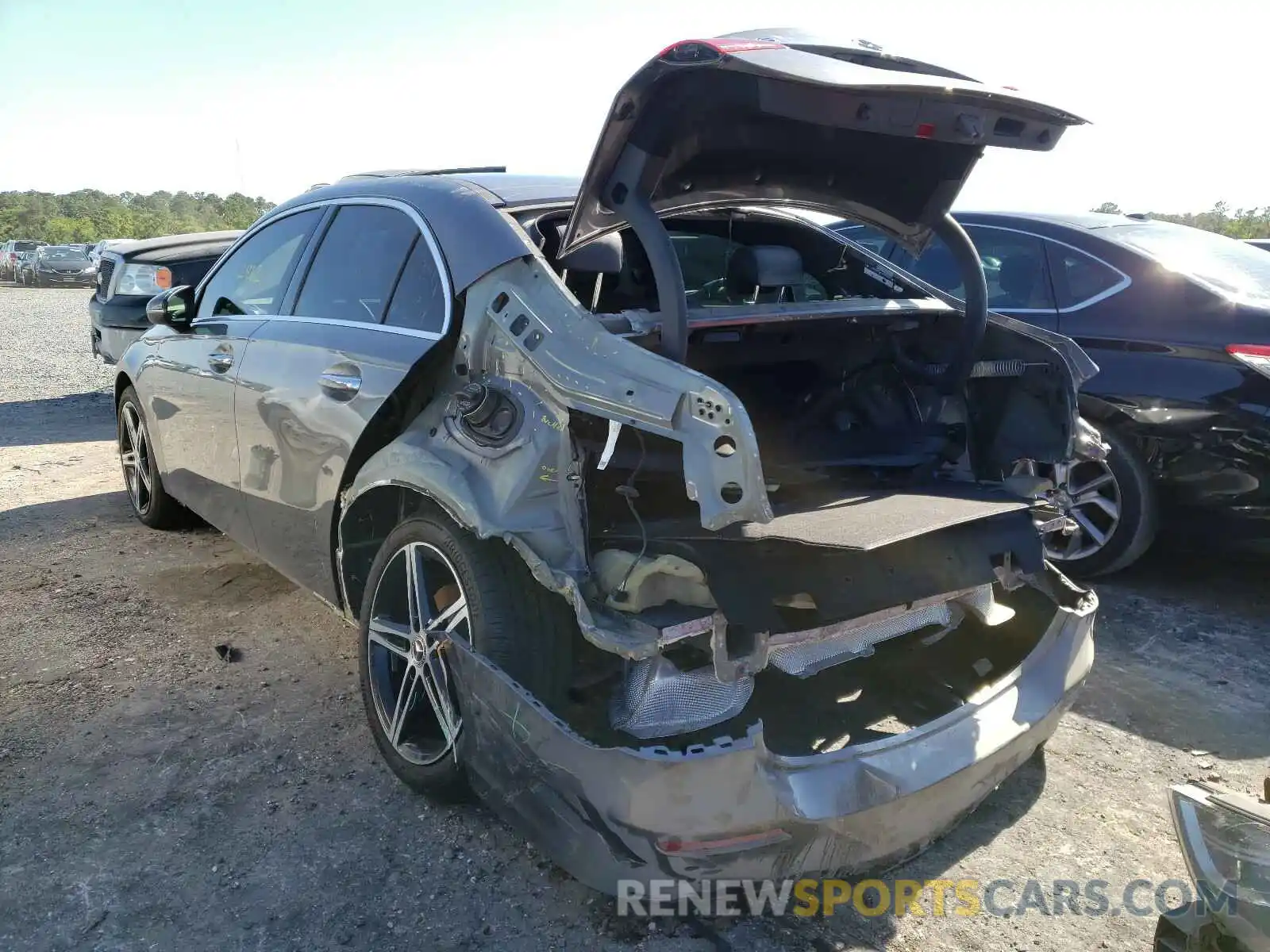 3 Photograph of a damaged car W1K3G4EB9LJ230442 MERCEDES-BENZ ALL OTHER 2020