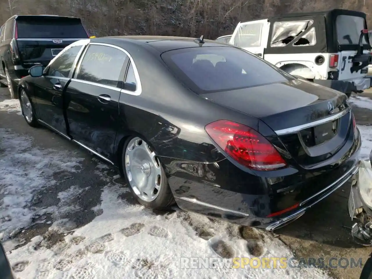 3 Фотография поврежденного автомобиля WDDUX8GB8LA524438 MERCEDES-BENZ ALL OTHER 2020