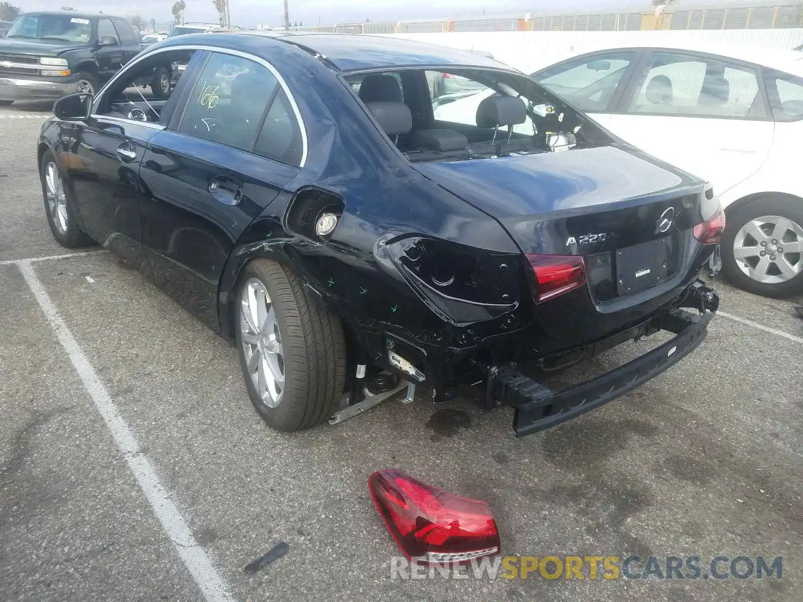 3 Photograph of a damaged car W1K3G4EB1MJ271908 MERCEDES-BENZ ALL OTHER 2021