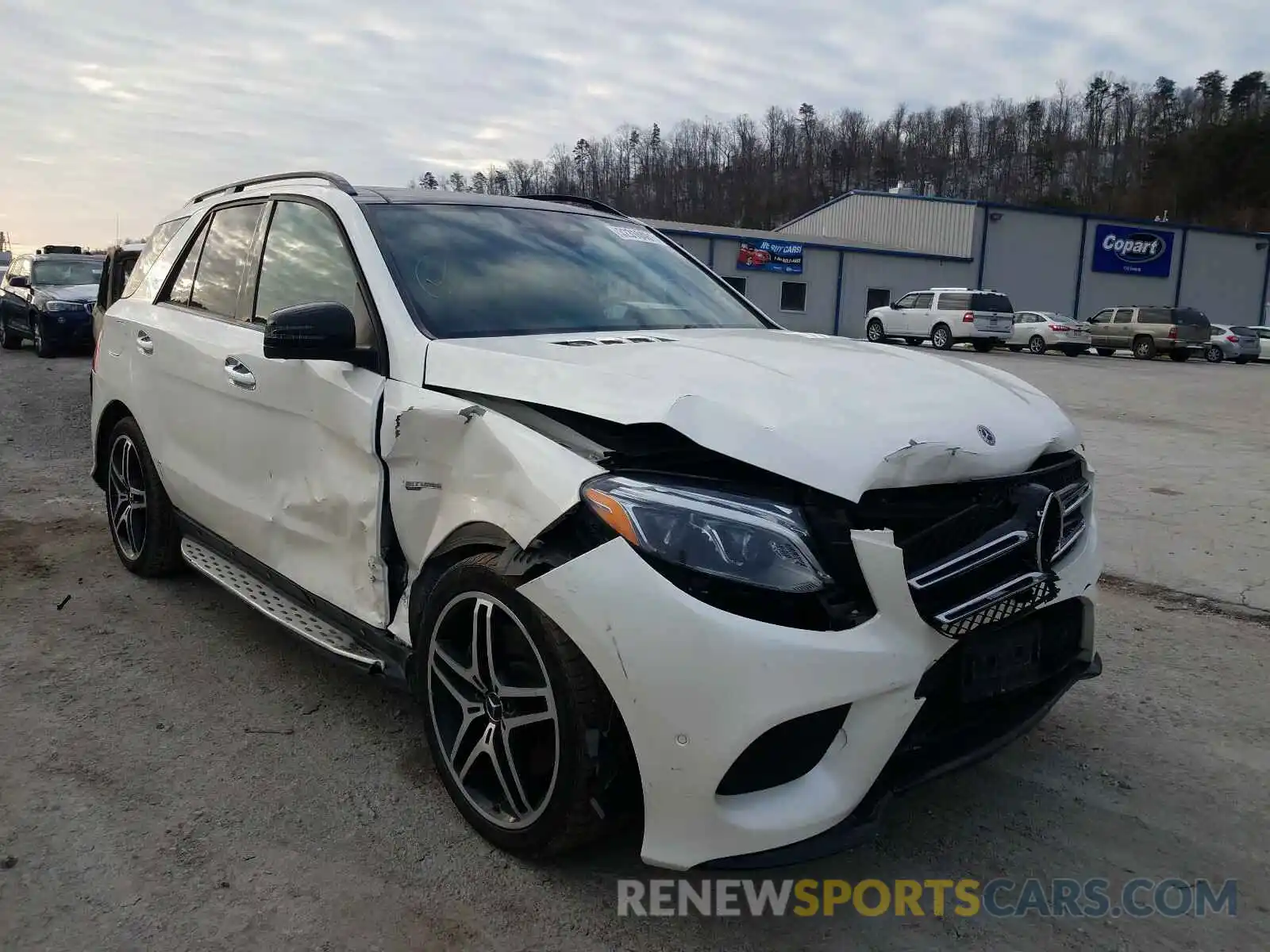 1 Photograph of a damaged car 4JGDA6EB4KB205898 MERCEDES-BENZ AMG 2019