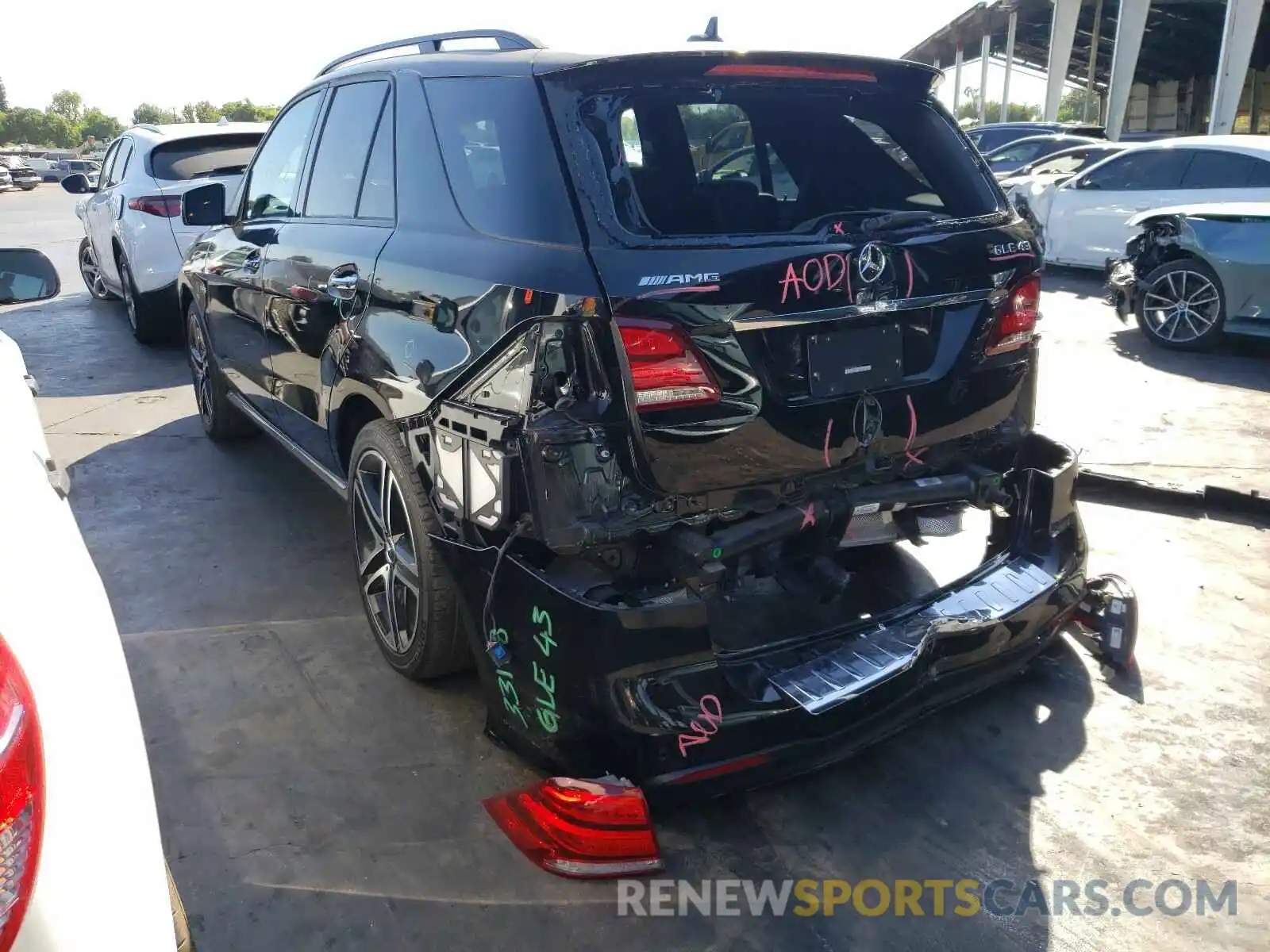 3 Фотография поврежденного автомобиля 4JGDA6EB7KB211243 MERCEDES-BENZ AMG 2019