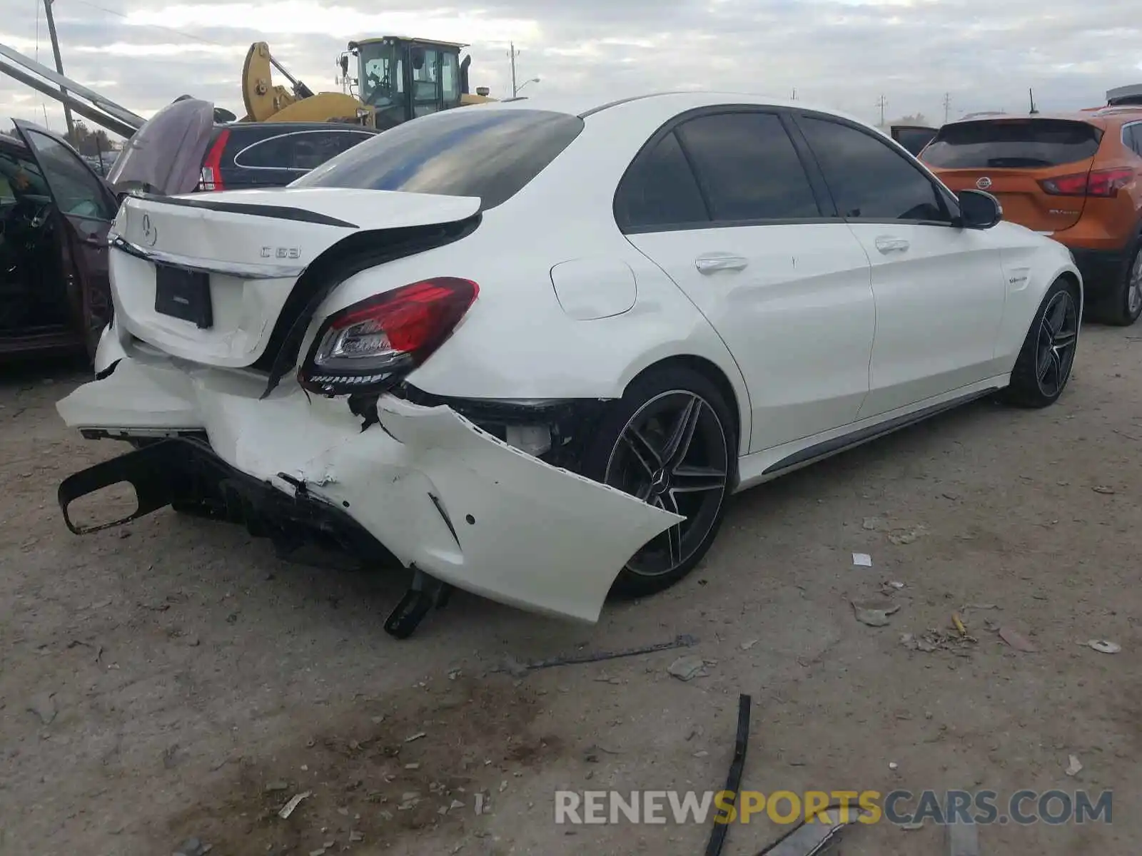 4 Photograph of a damaged car 55SWF8GB2KU309230 MERCEDES-BENZ AMG 2019