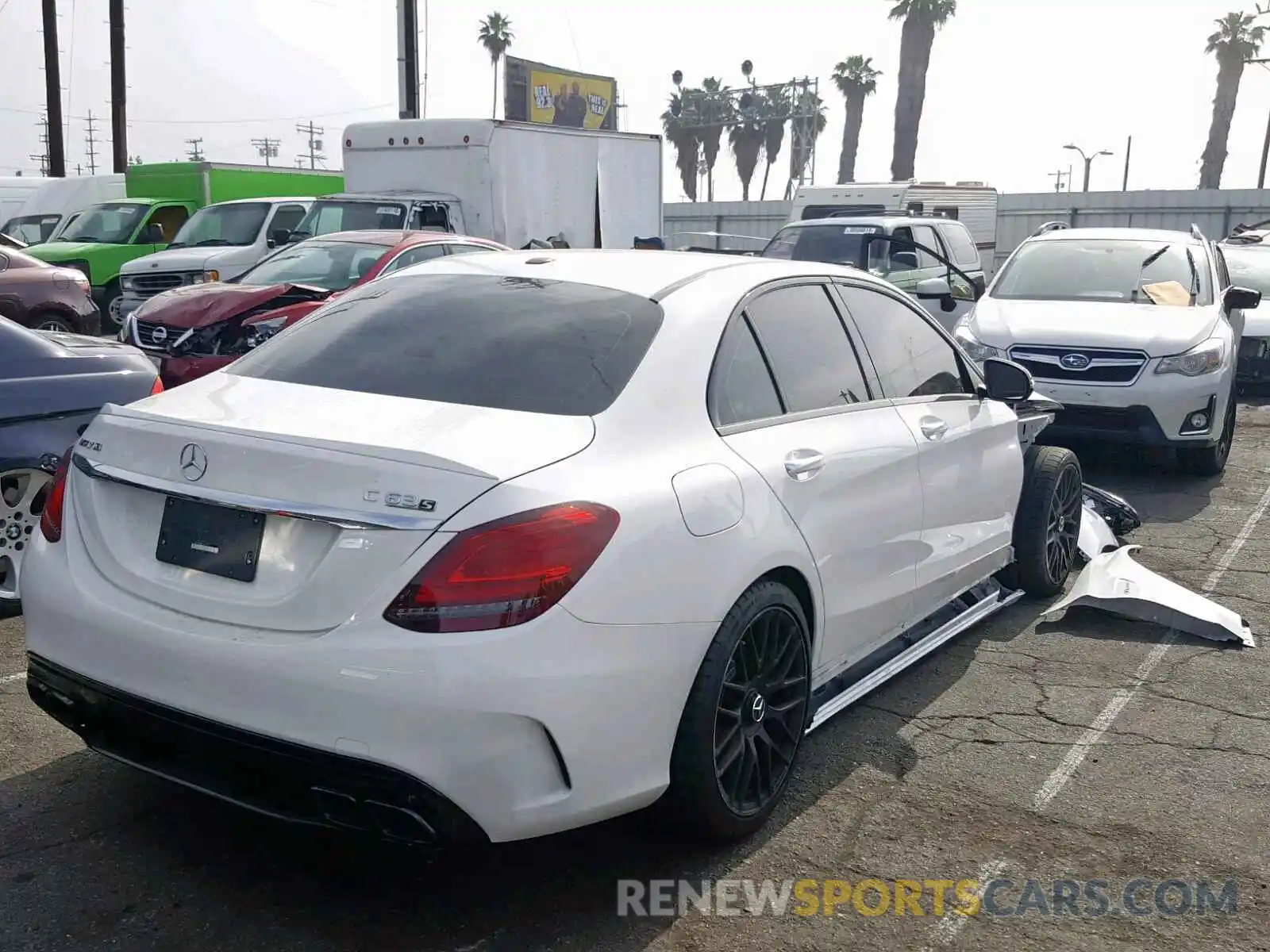 4 Photograph of a damaged car 55SWF8HB9KU305772 MERCEDES-BENZ AMG 2019