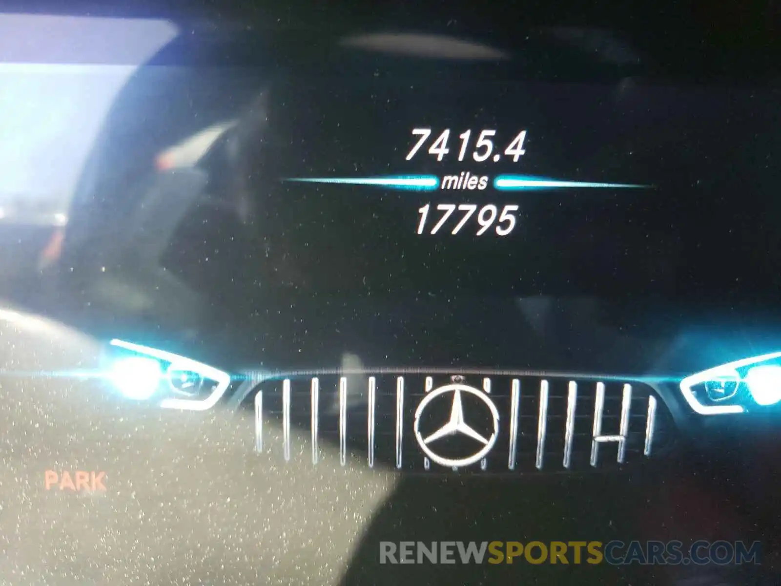 8 Photograph of a damaged car WDD7X6BB5KA008156 MERCEDES-BENZ AMG 2019