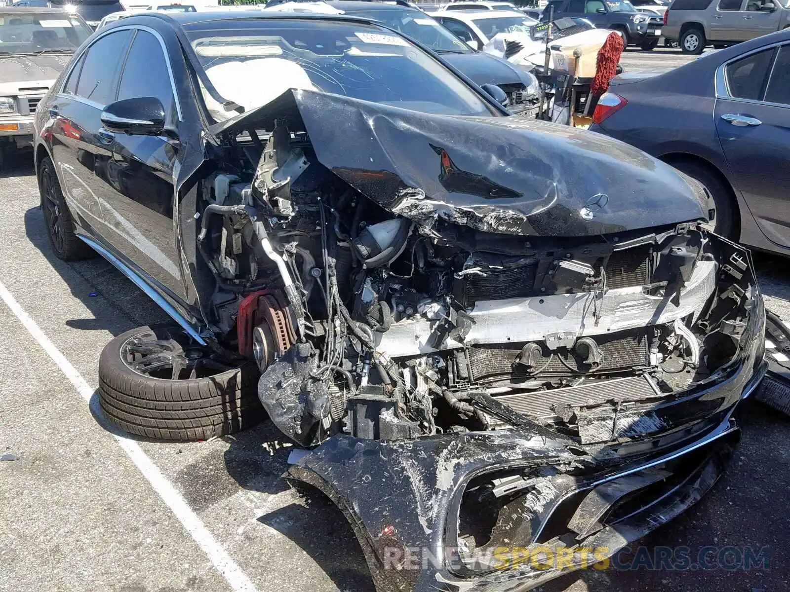 1 Фотография поврежденного автомобиля WDDUG8JB0KA432103 MERCEDES-BENZ AMG 2019