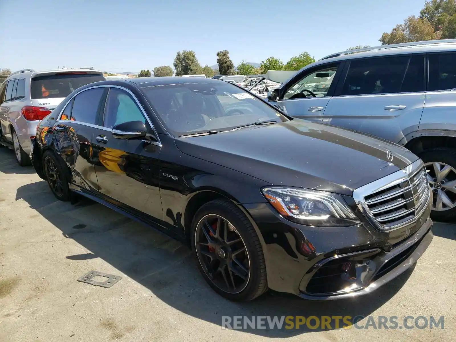 1 Photograph of a damaged car WDDUG8JB6KA433997 MERCEDES-BENZ AMG 2019