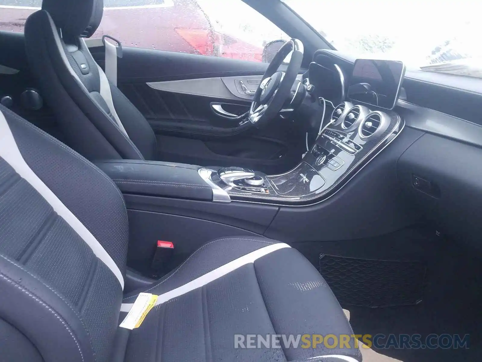 5 Photograph of a damaged car WDDWK8HB7KF864932 MERCEDES-BENZ AMG 2019