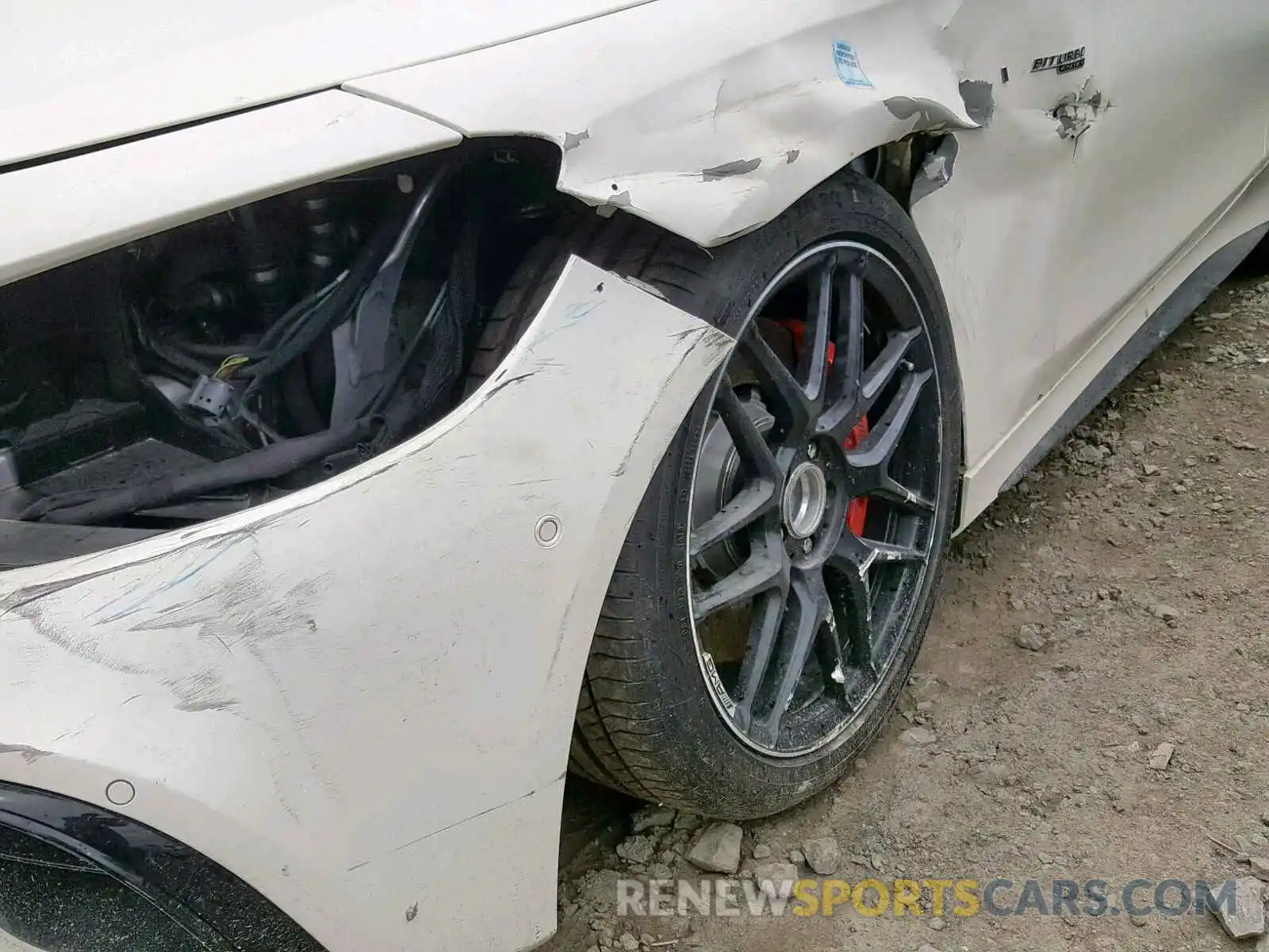 9 Photograph of a damaged car WDDXJ8JB1KA036261 MERCEDES-BENZ AMG 2019