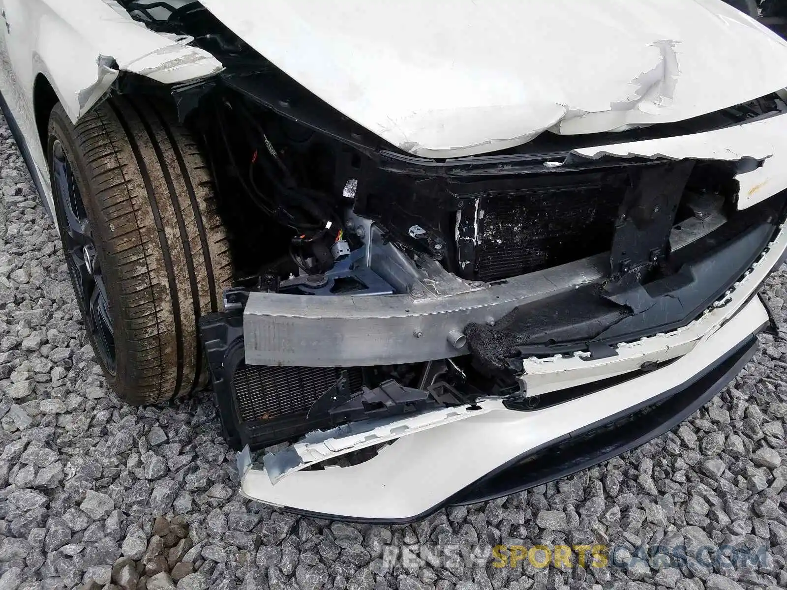 9 Photograph of a damaged car WDDXJ8JB6KA035932 MERCEDES-BENZ AMG 2019