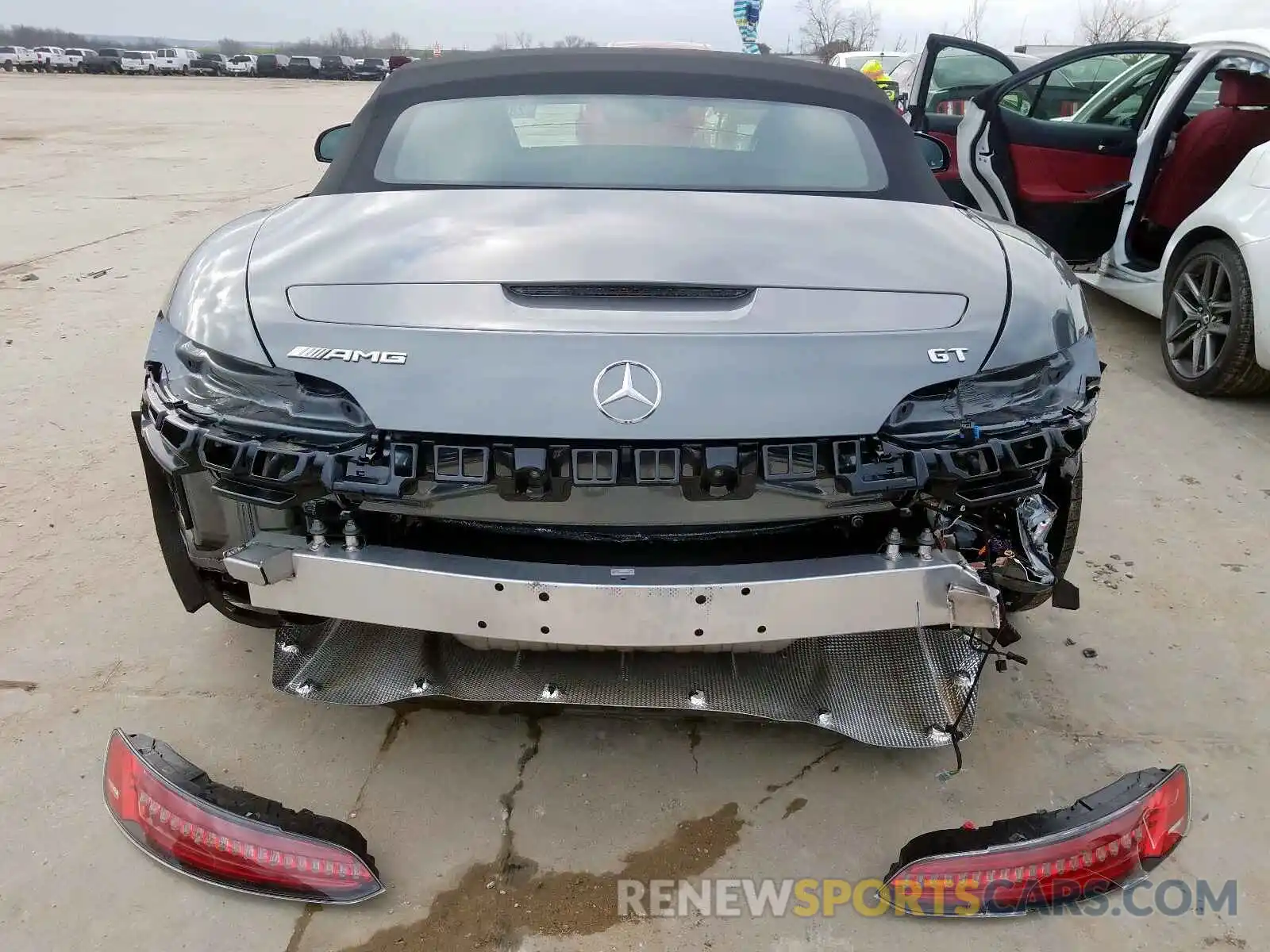 9 Photograph of a damaged car WDDYK7HA4KA023058 MERCEDES-BENZ AMG 2019