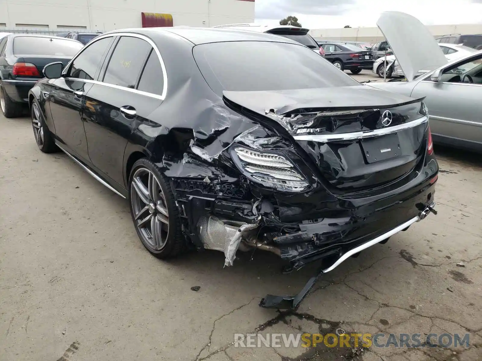 3 Photograph of a damaged car WDDZF8KB2KA526393 MERCEDES-BENZ AMG 2019