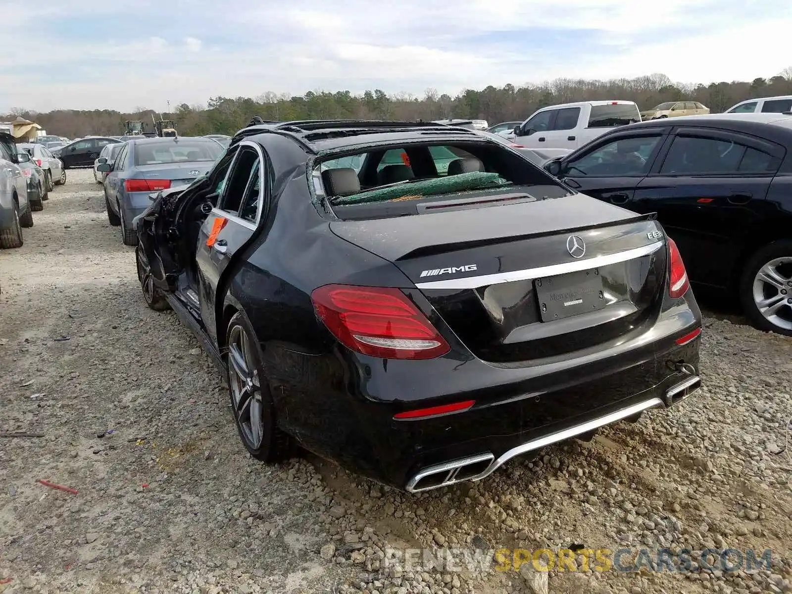 3 Photograph of a damaged car WDDZF8KB6KA524839 MERCEDES-BENZ AMG 2019