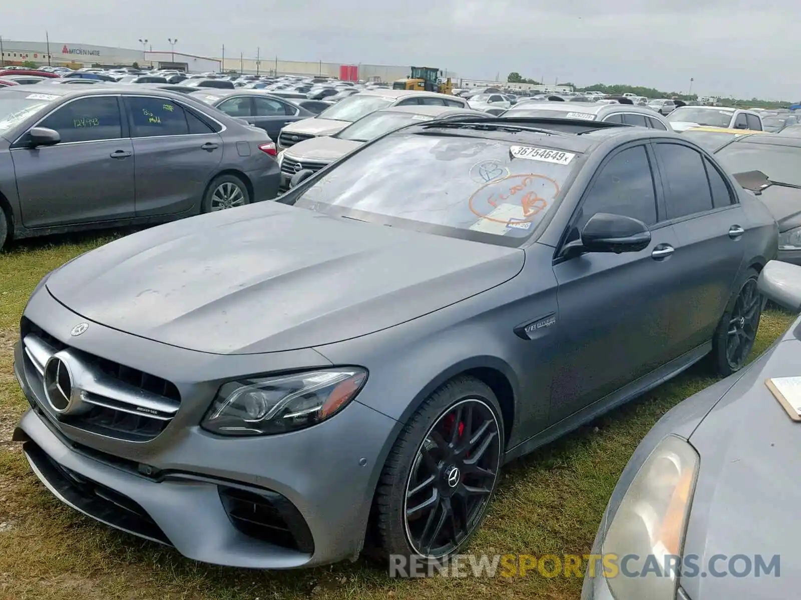 2 Фотография поврежденного автомобиля WDDZF8KB7KA570440 MERCEDES-BENZ AMG 2019