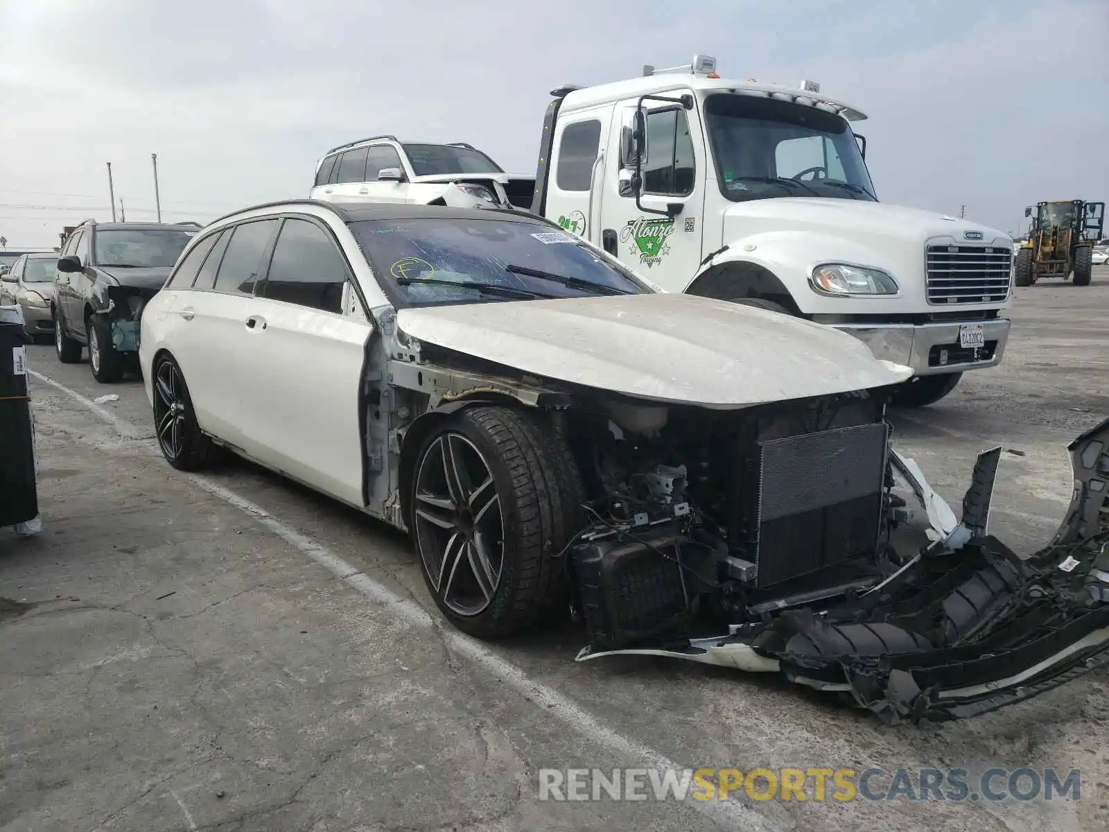 1 Photograph of a damaged car WDDZH8KB1KA499679 MERCEDES-BENZ AMG 2019