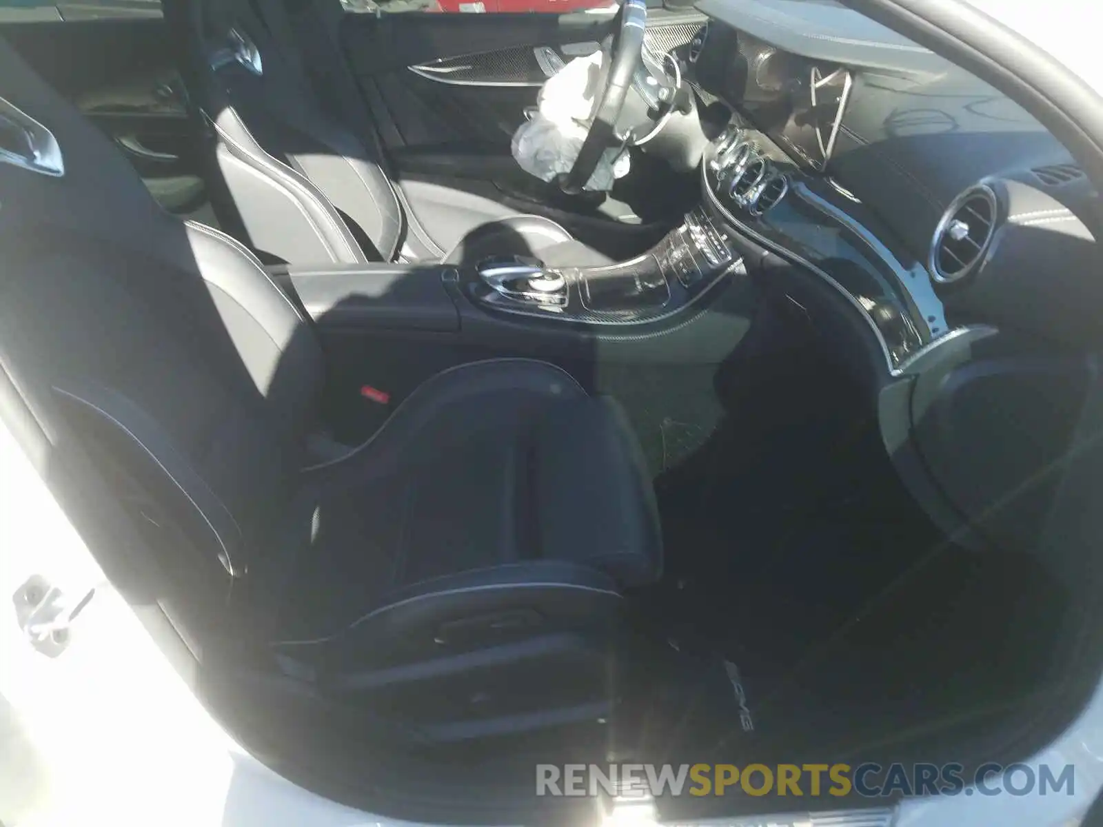 5 Photograph of a damaged car WDDZH8KB5KA506066 MERCEDES-BENZ AMG 2019