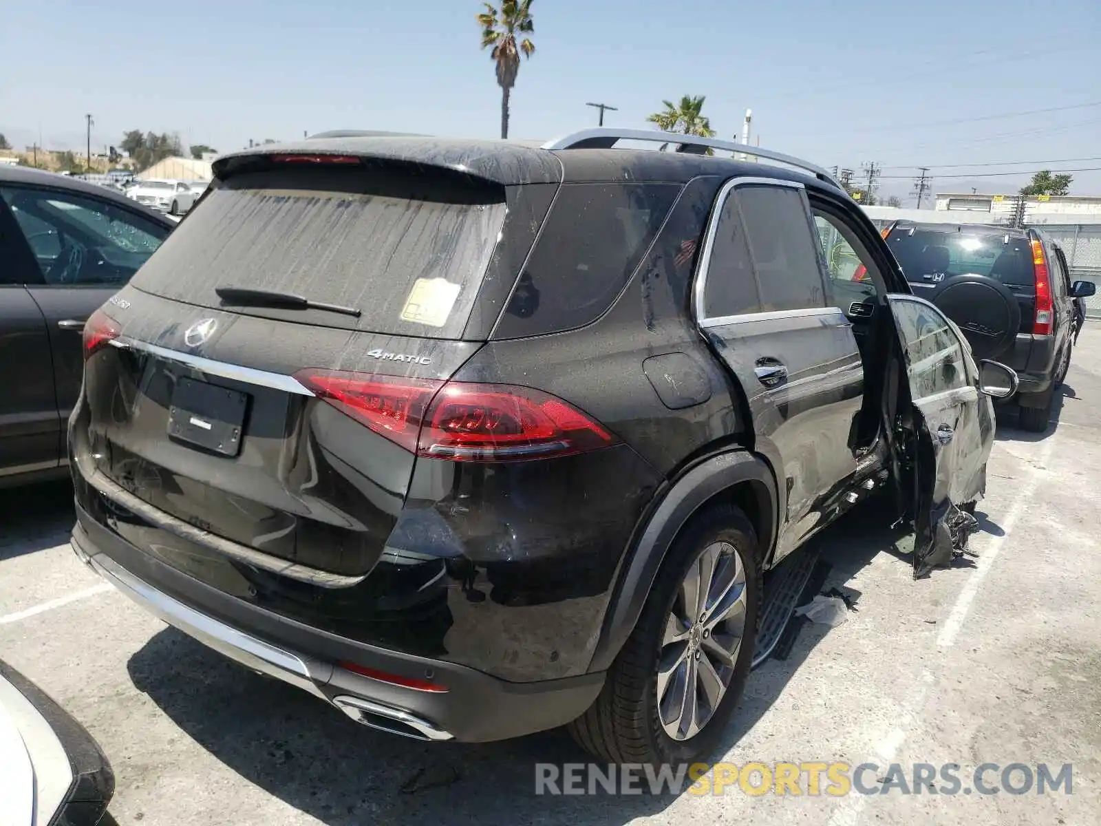 4 Photograph of a damaged car 4JGFB5KB1LA152279 MERCEDES-BENZ AMG 2020