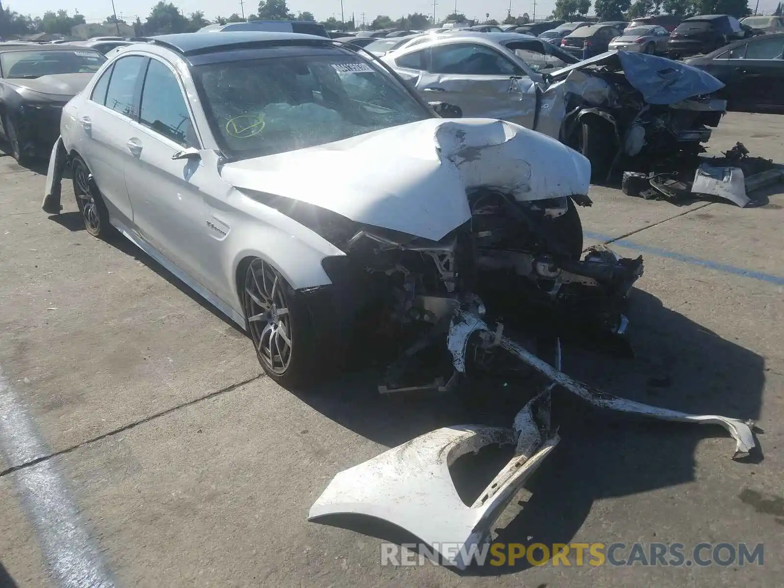 1 Photograph of a damaged car 55SWF8GB4LU332459 MERCEDES-BENZ AMG 2020