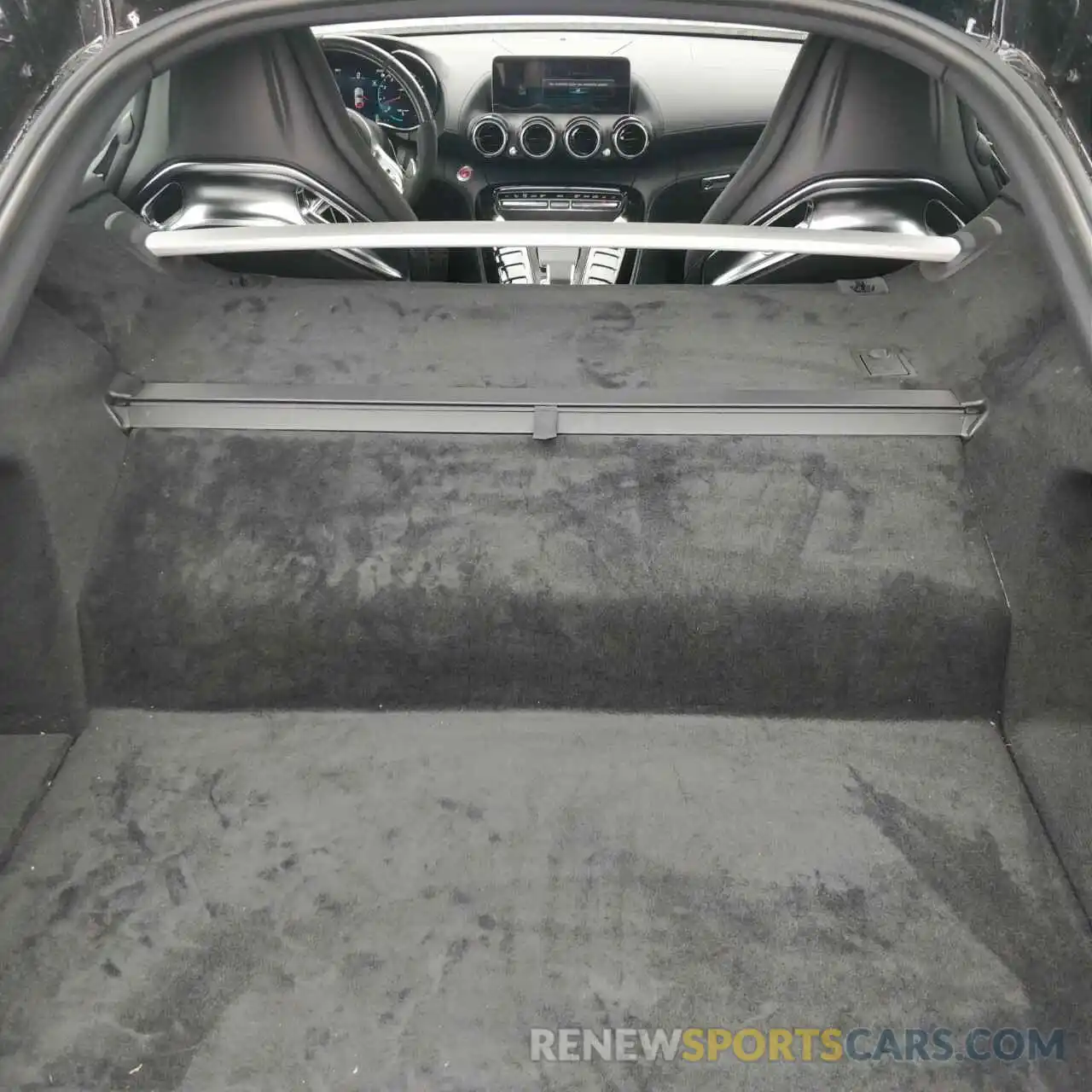 16 Photograph of a damaged car W1KYJ7HA1LA029436 MERCEDES-BENZ AMG 2020