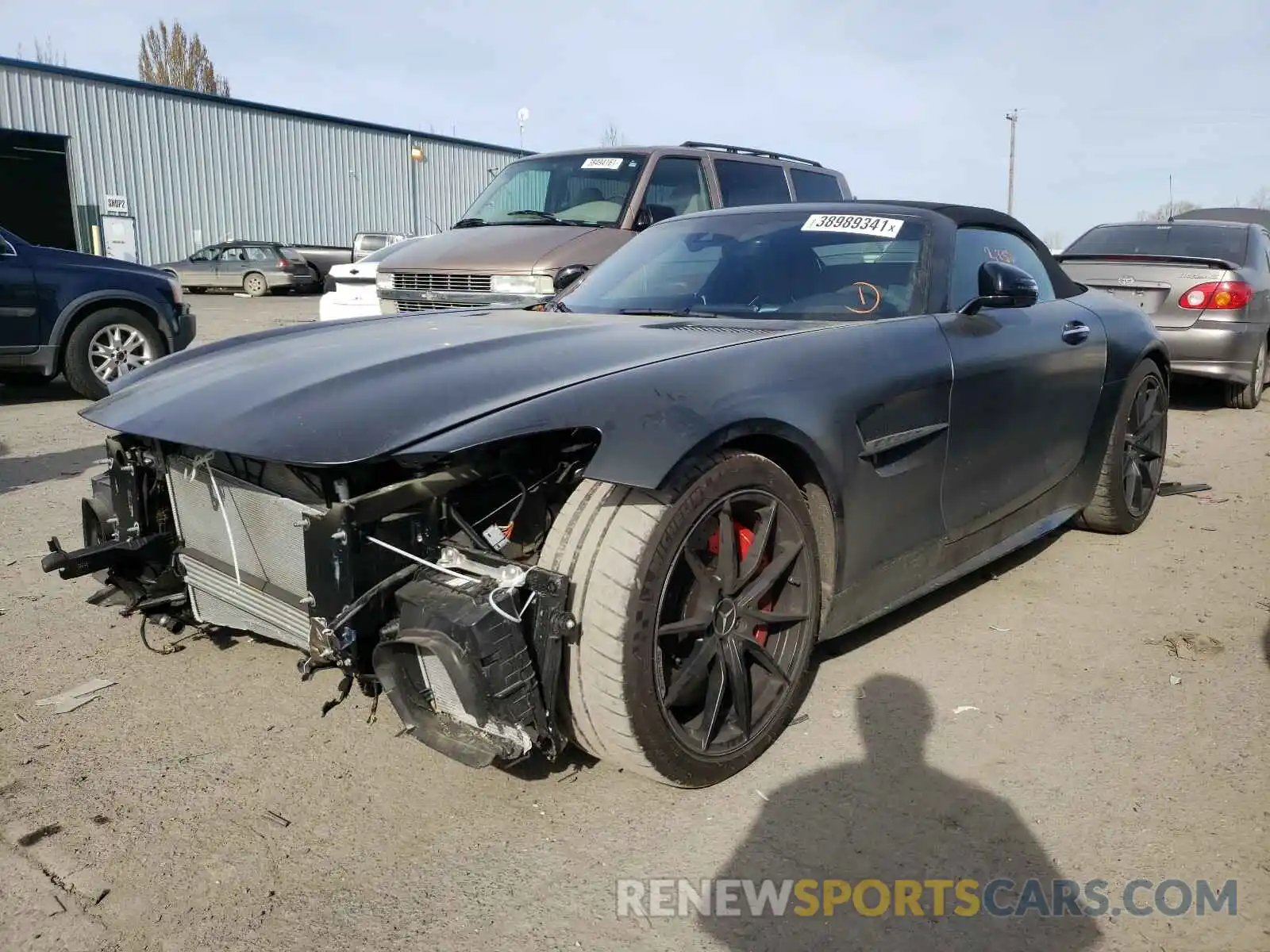 2 Photograph of a damaged car W1KYK7KA0LA040465 MERCEDES-BENZ AMG 2020