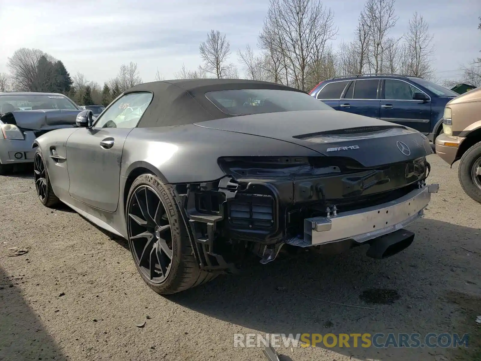 3 Photograph of a damaged car W1KYK7KA0LA040465 MERCEDES-BENZ AMG 2020