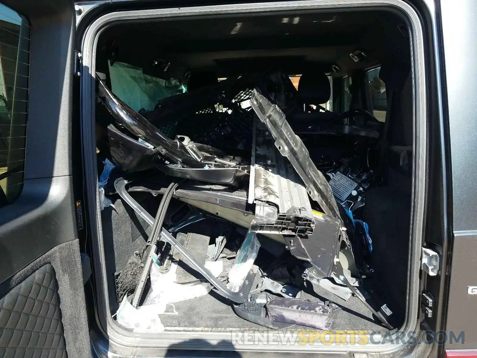 16 Photograph of a damaged car WDCYC7HJ1LX338626 MERCEDES-BENZ AMG 2020