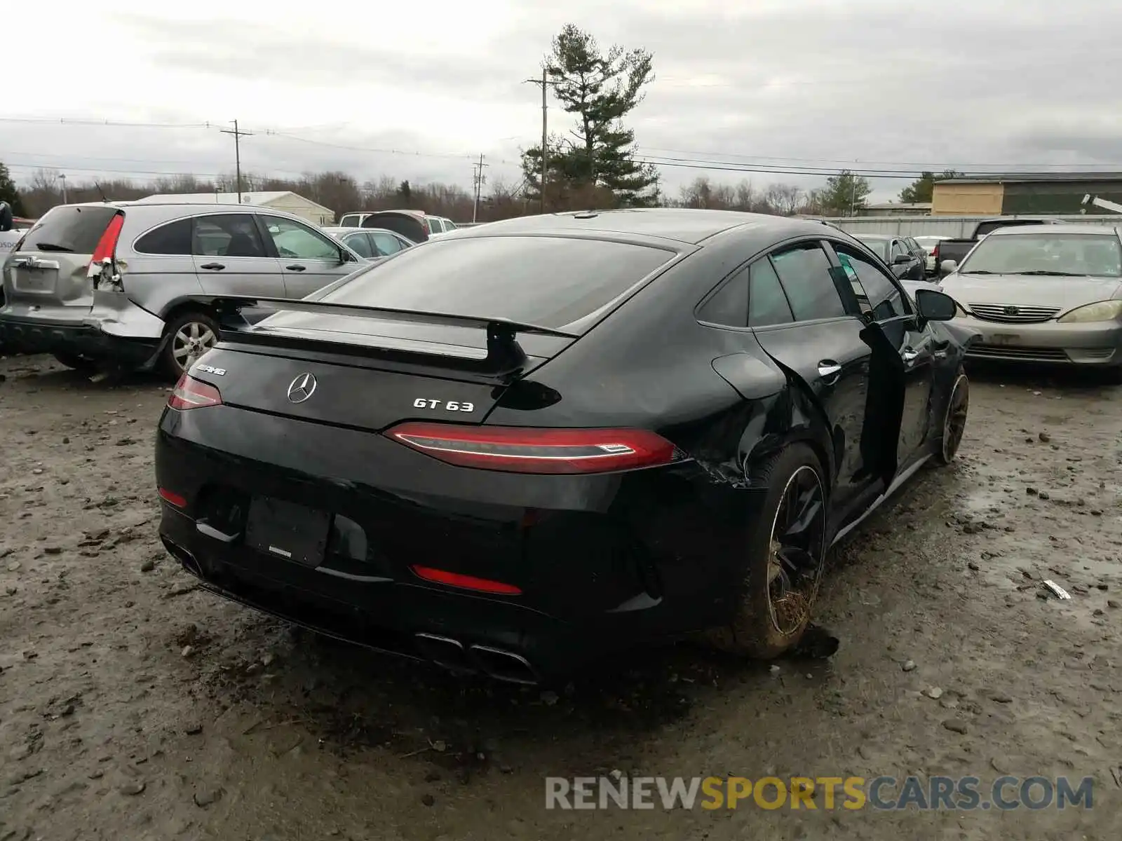 4 Photograph of a damaged car WDD7X8JB3LA013435 MERCEDES-BENZ AMG 2020