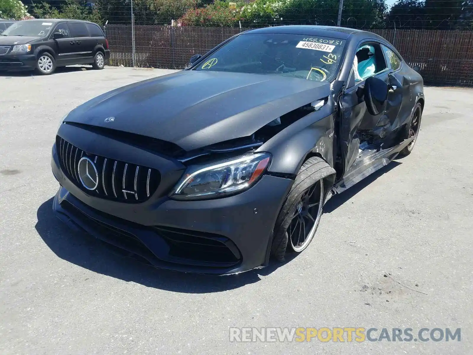 2 Photograph of a damaged car WDDWJ8HB2LF945096 MERCEDES-BENZ AMG 2020