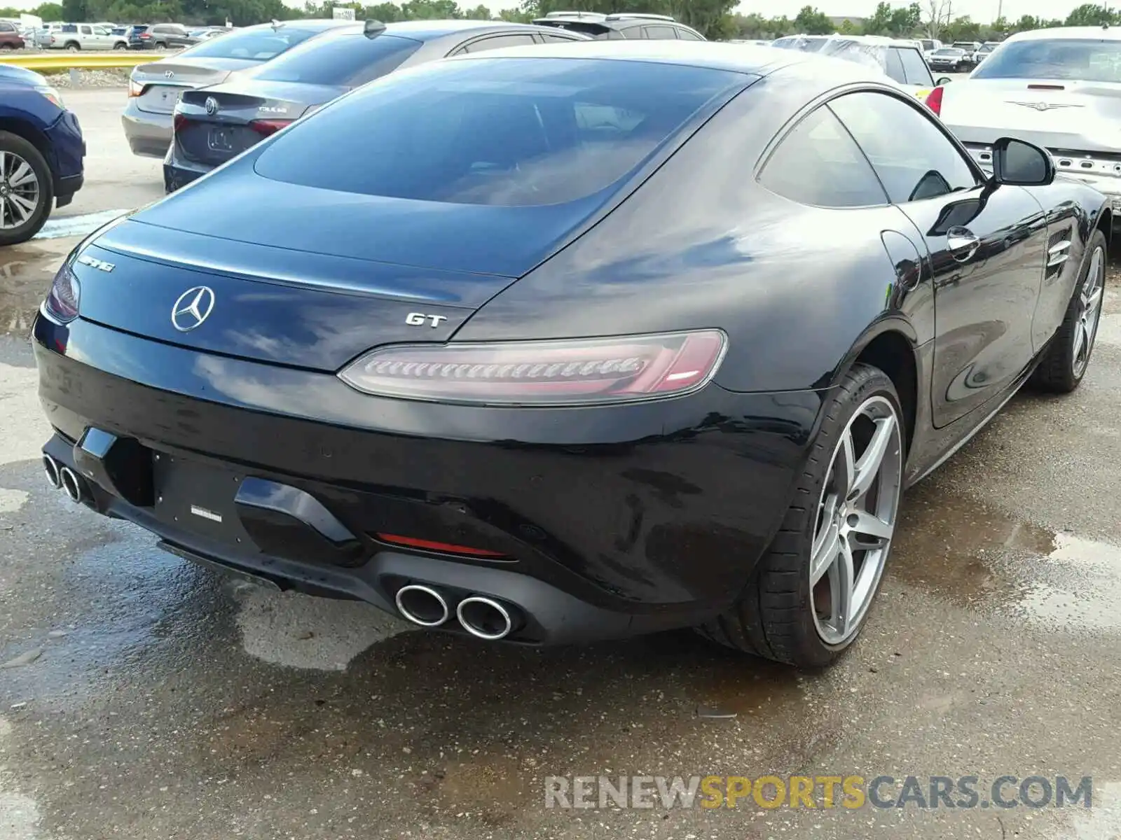 4 Photograph of a damaged car WDDYJ7HA5LA025986 MERCEDES-BENZ AMG 2020