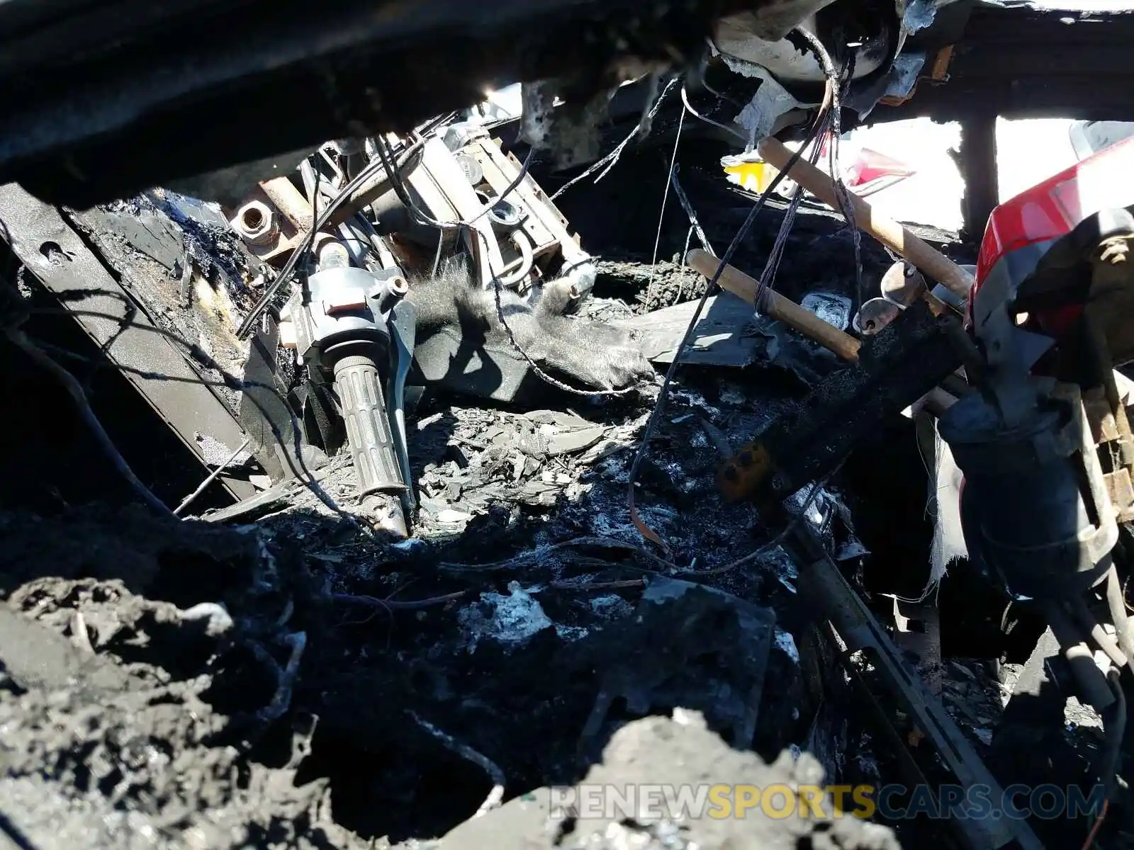 6 Photograph of a damaged car WDDYJ8AA8LA027506 MERCEDES-BENZ AMG 2020