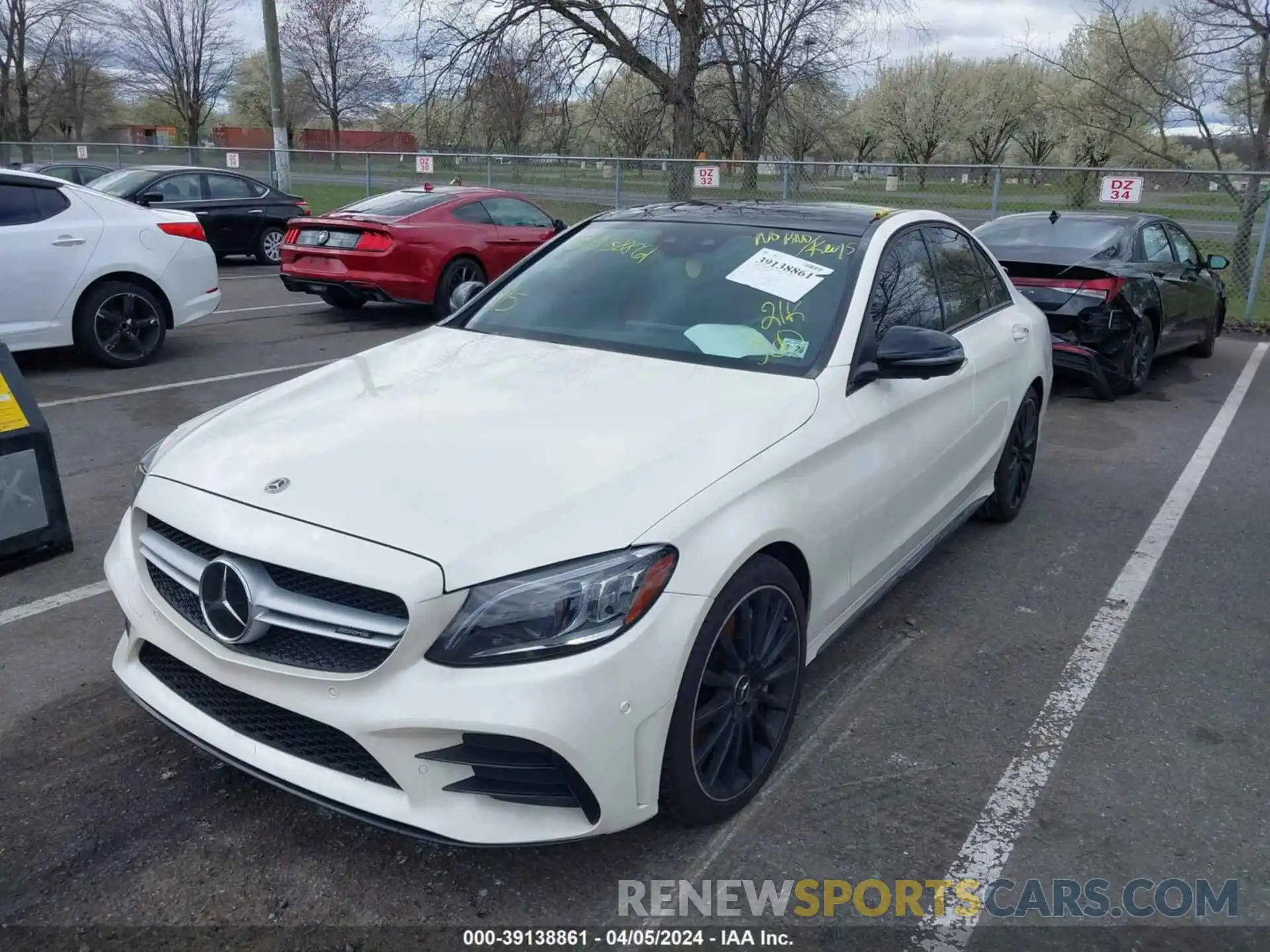 2 Photograph of a damaged car W1KWF6EB0MR606248 MERCEDES-BENZ AMG C 43 2021