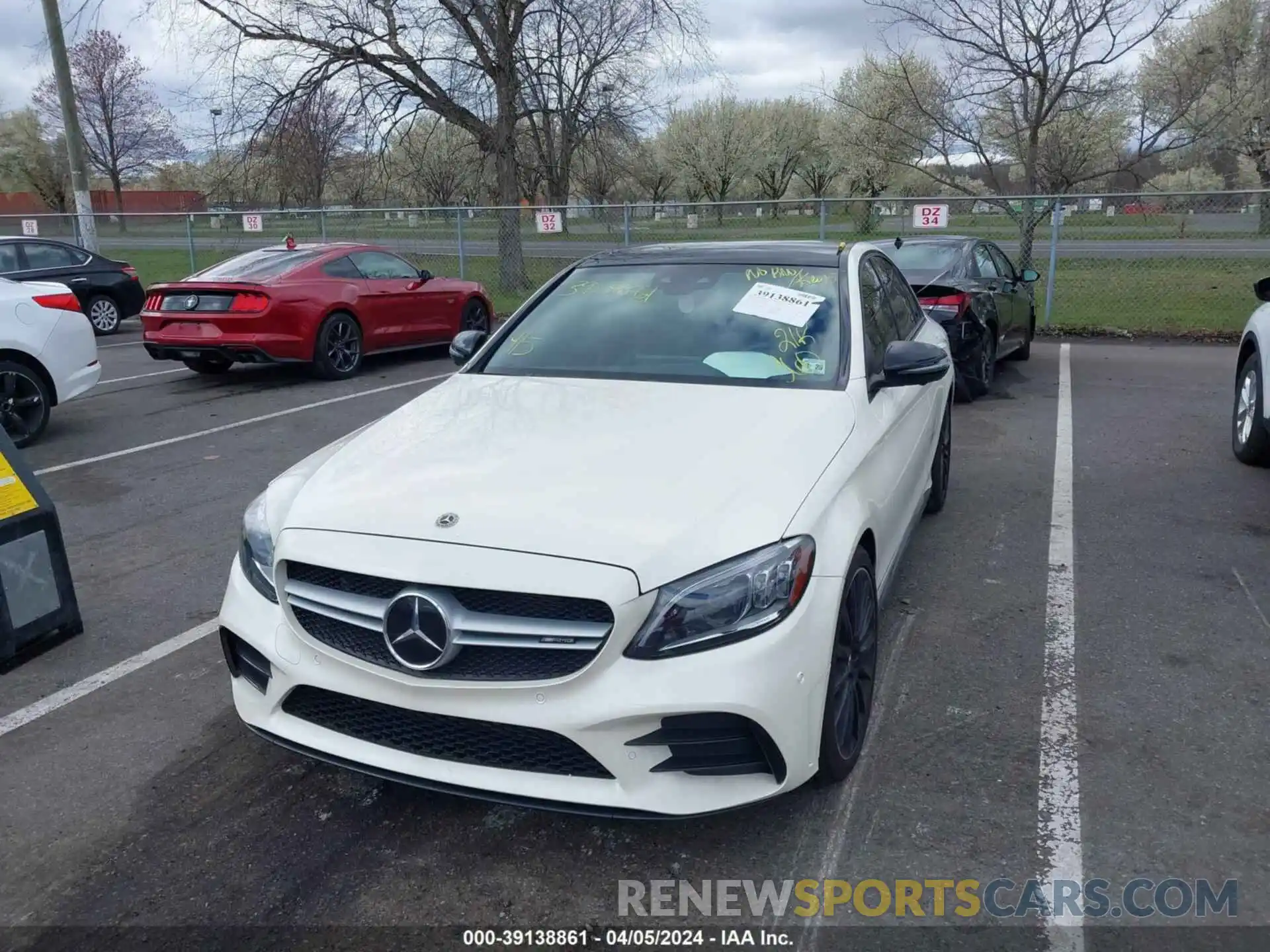 6 Photograph of a damaged car W1KWF6EB0MR606248 MERCEDES-BENZ AMG C 43 2021