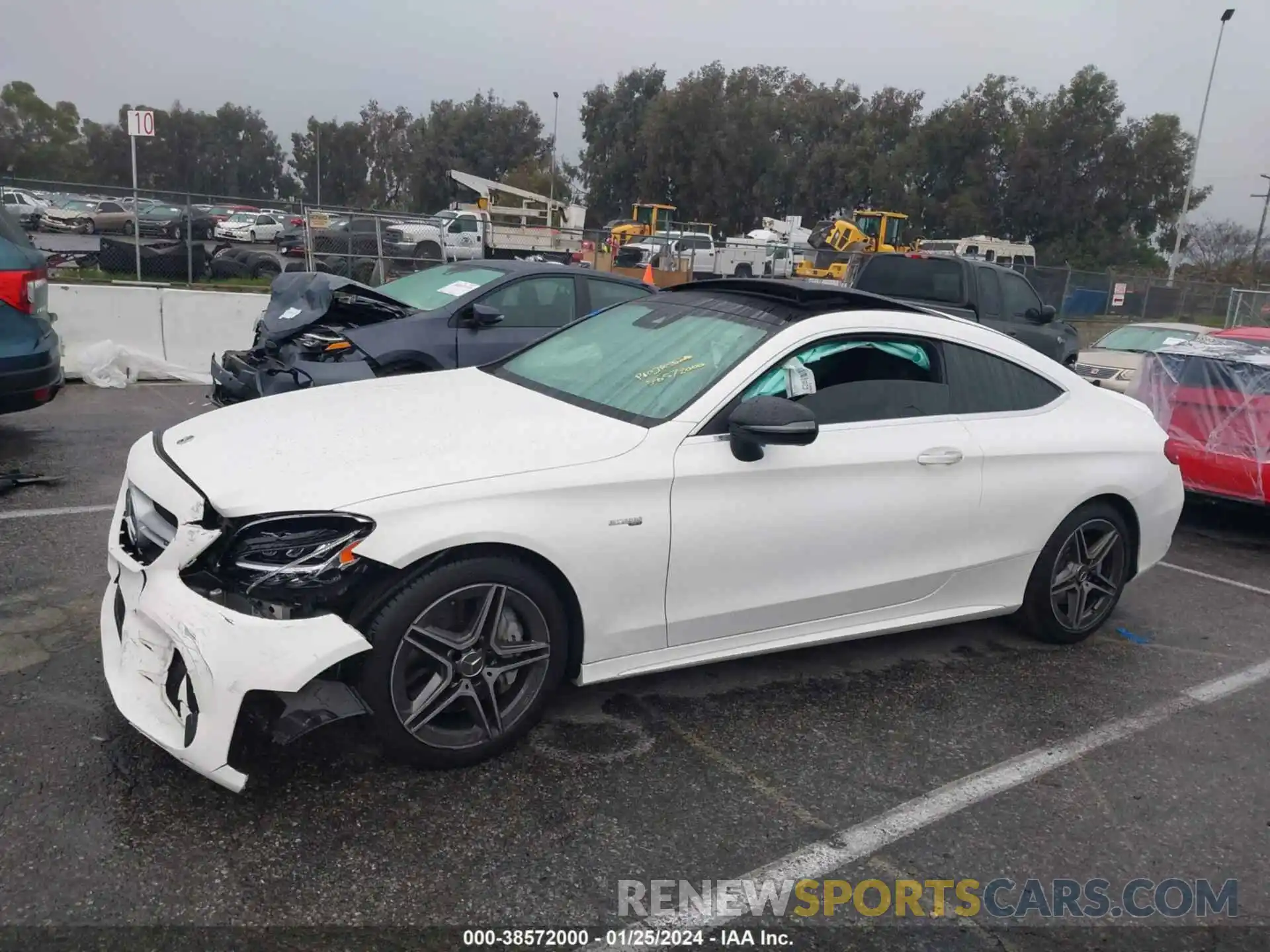 14 Photograph of a damaged car W1KWJ6EB9NG111865 MERCEDES-BENZ AMG C 43 2022