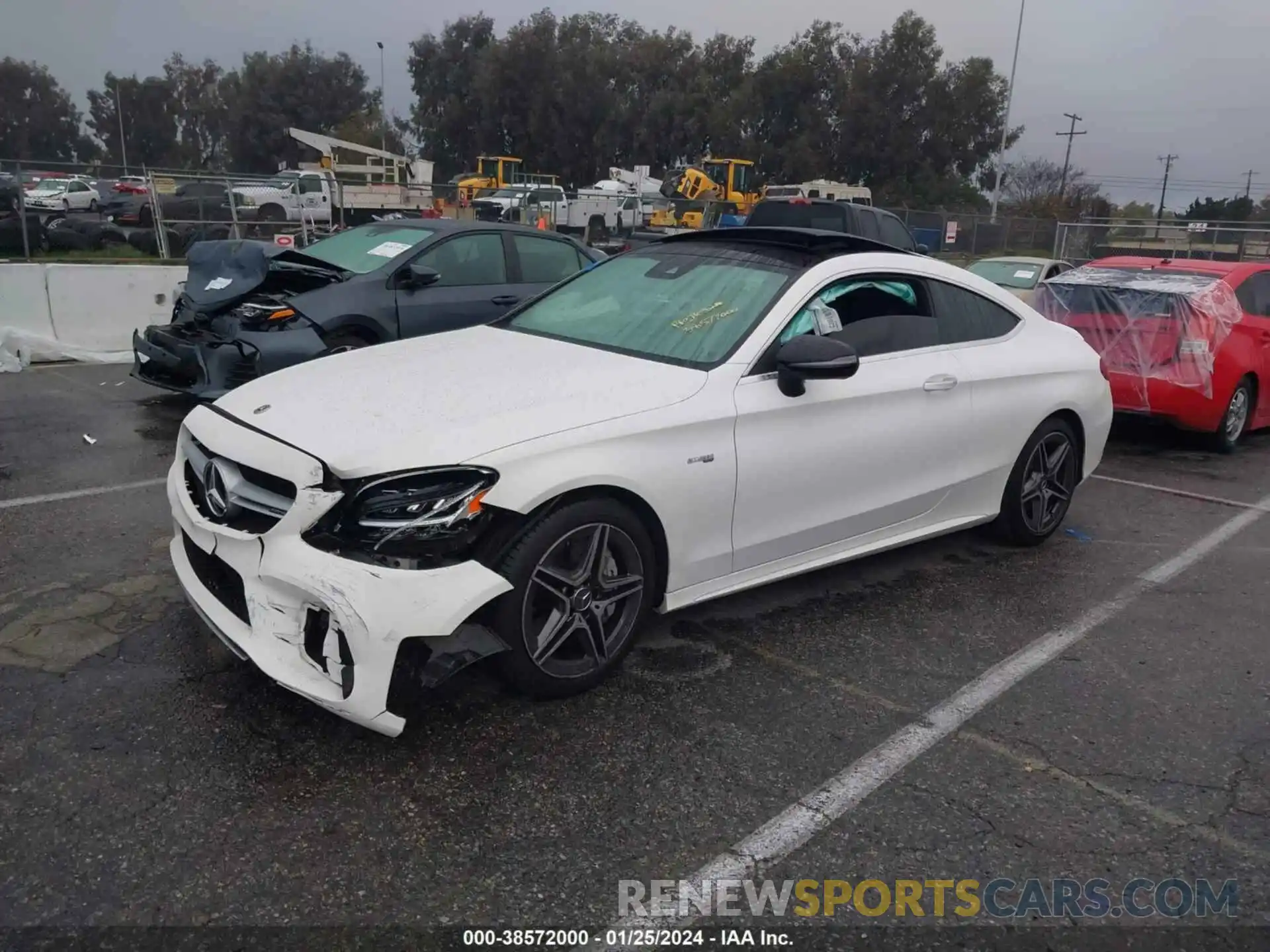 2 Photograph of a damaged car W1KWJ6EB9NG111865 MERCEDES-BENZ AMG C 43 2022