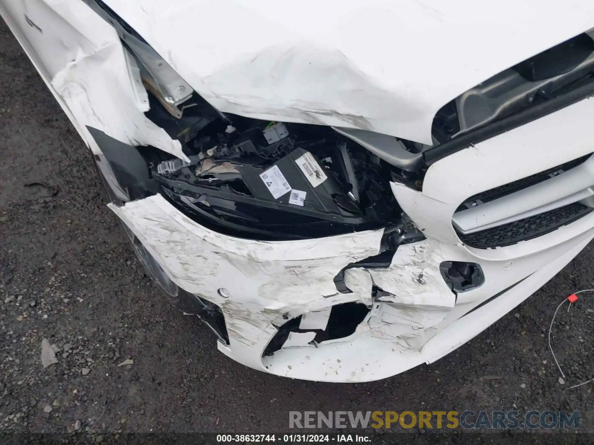 6 Photograph of a damaged car W1KWK6EB6PG130972 MERCEDES-BENZ AMG C 43 2023