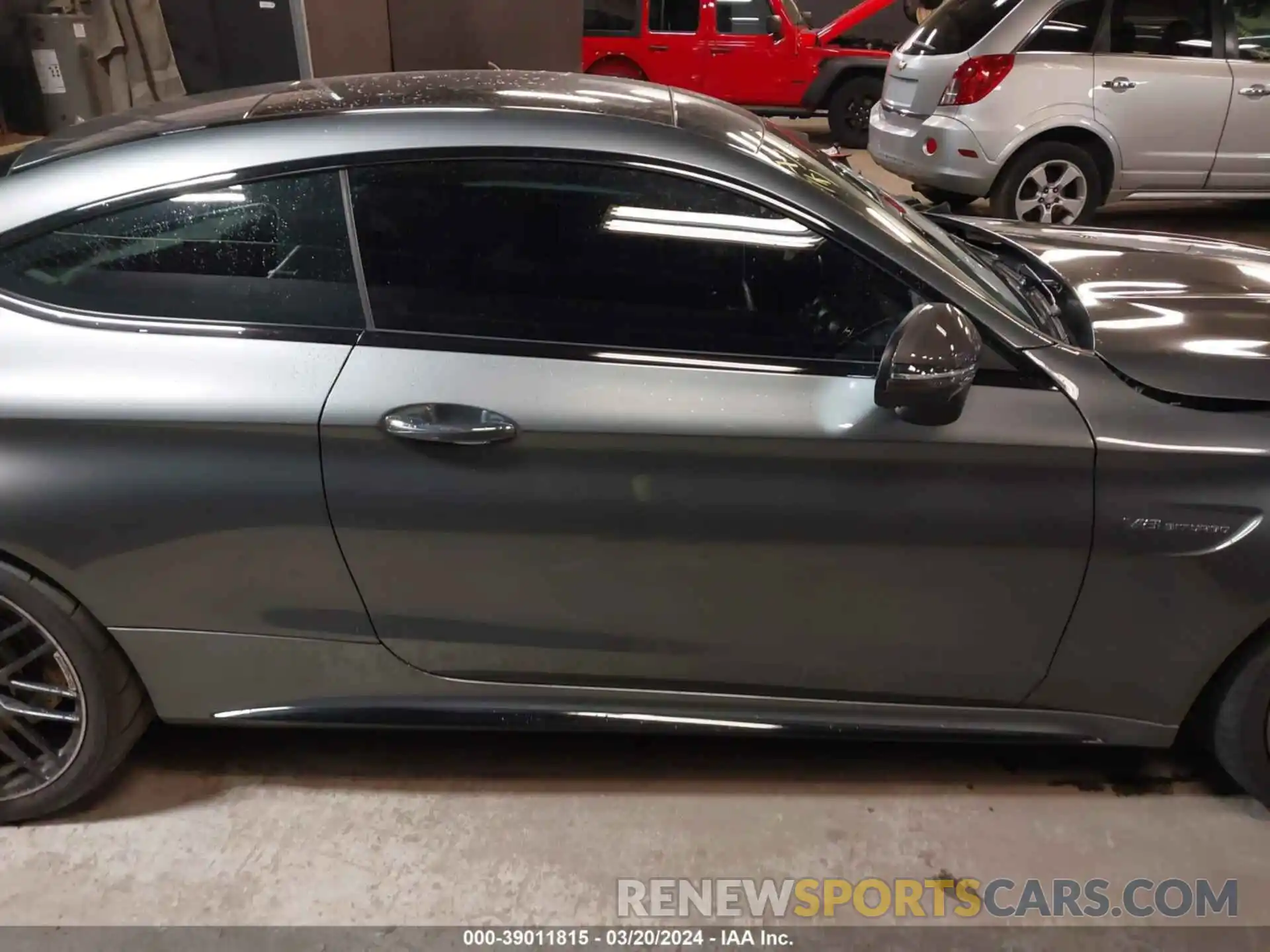 14 Photograph of a damaged car WDDWJ8HB5KF859392 MERCEDES-BENZ AMG C 63 2019