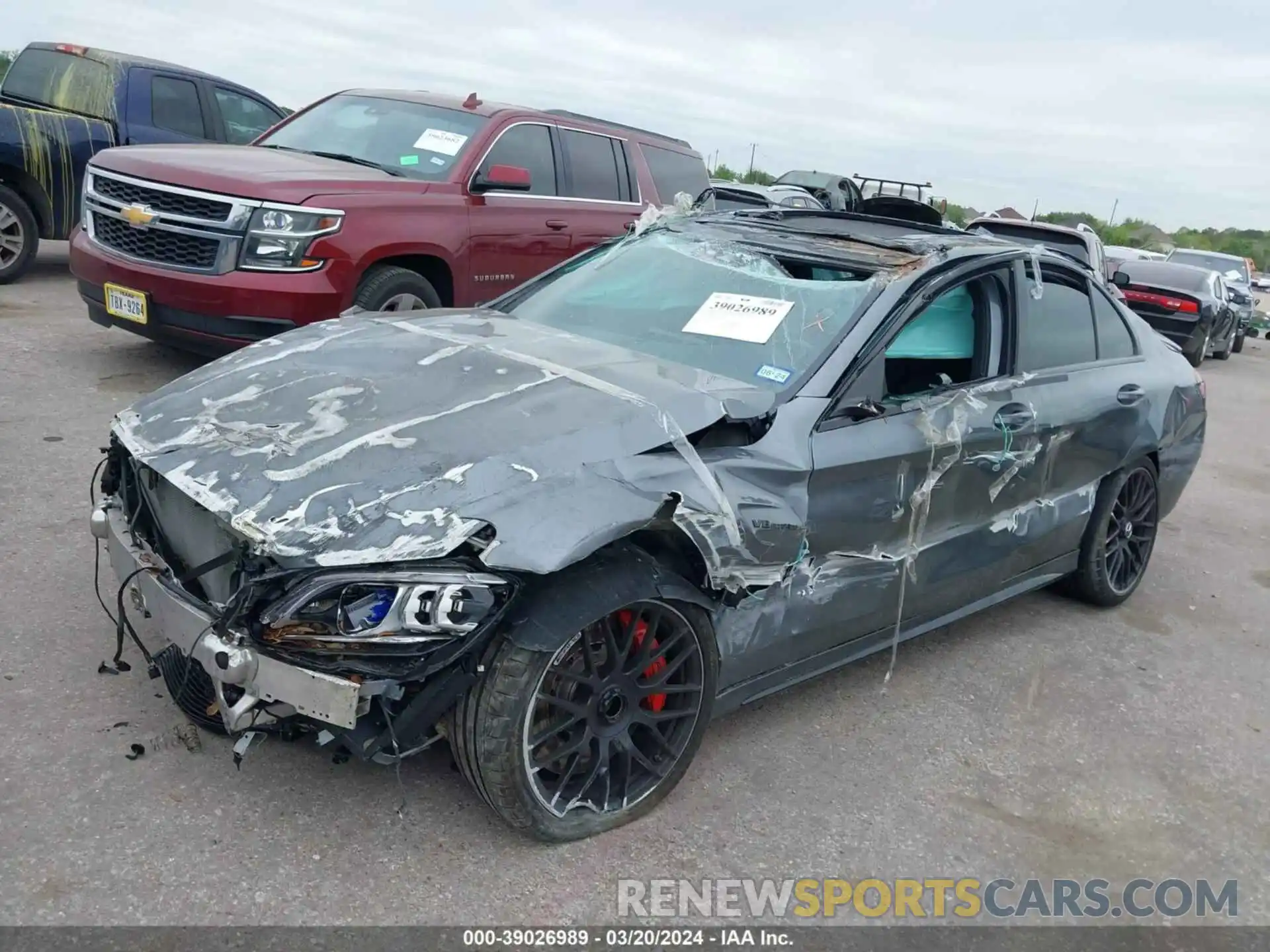 2 Photograph of a damaged car 55SWF8HB4LU329723 MERCEDES-BENZ AMG C 63 2020