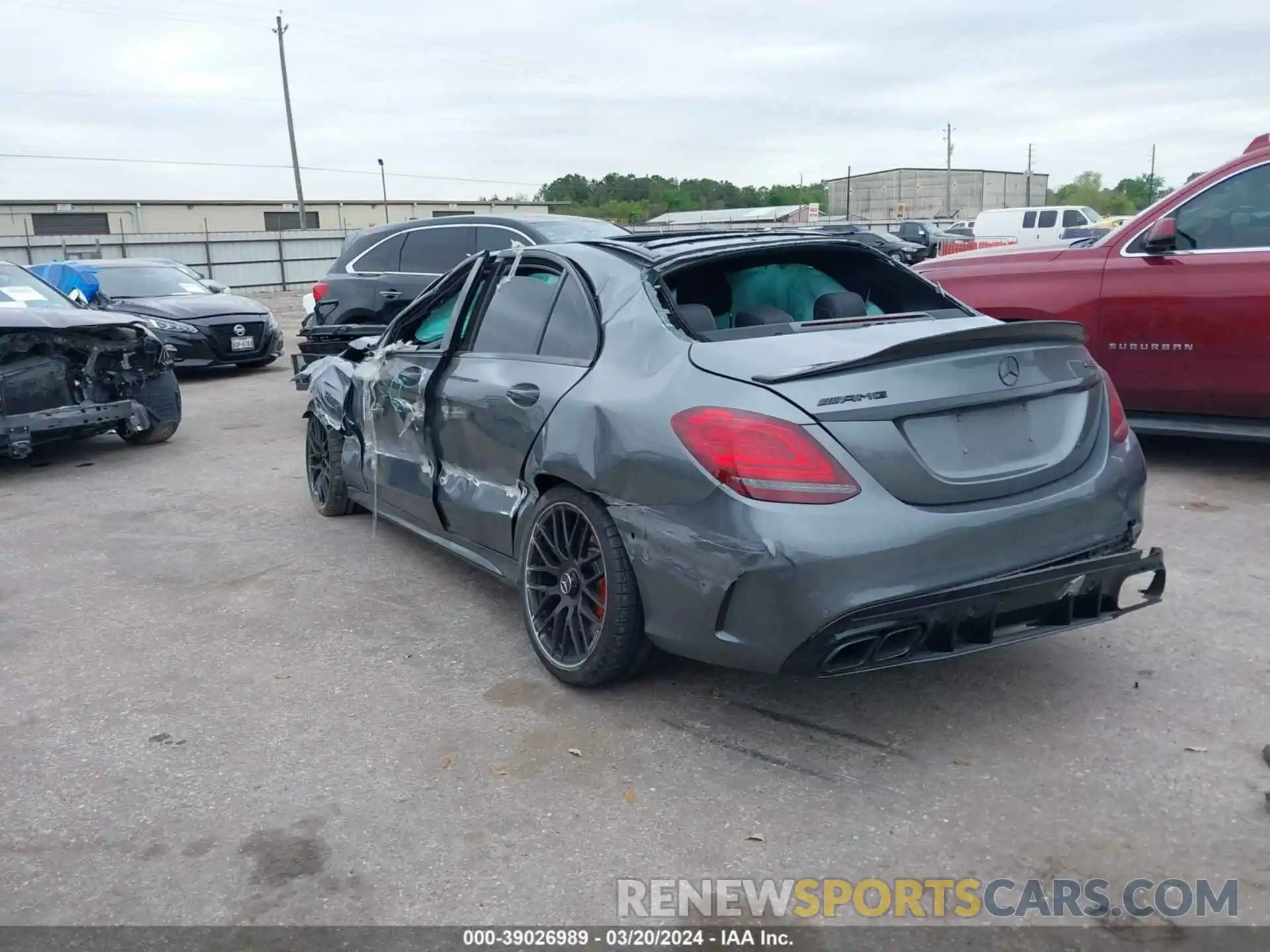 3 Photograph of a damaged car 55SWF8HB4LU329723 MERCEDES-BENZ AMG C 63 2020