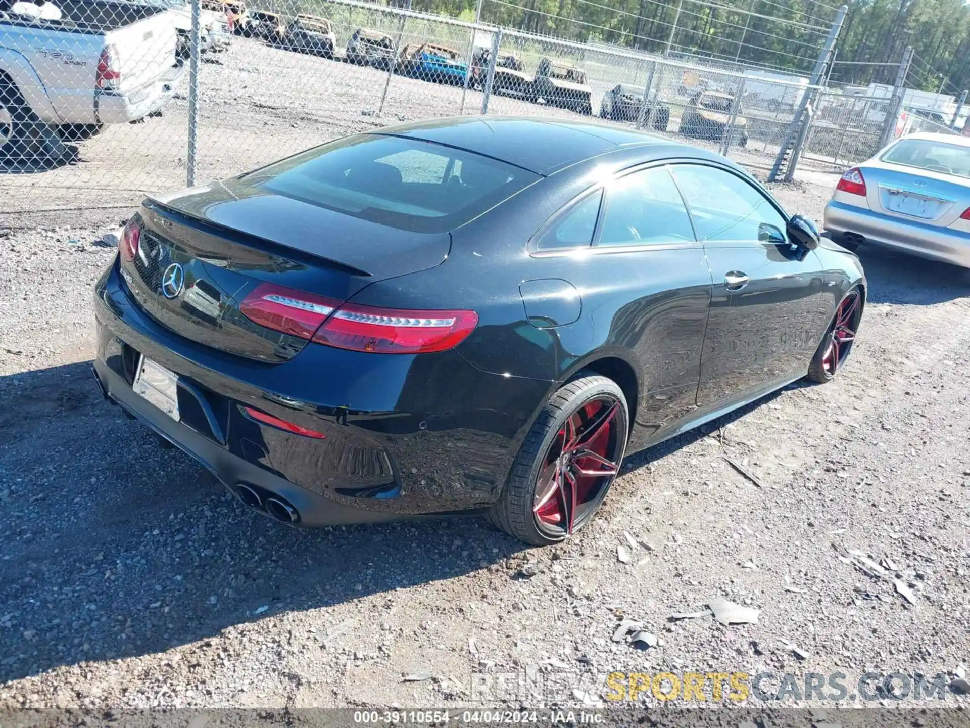 4 Photograph of a damaged car WDD1J6BB6LF127510 MERCEDES-BENZ AMG E 53 2020