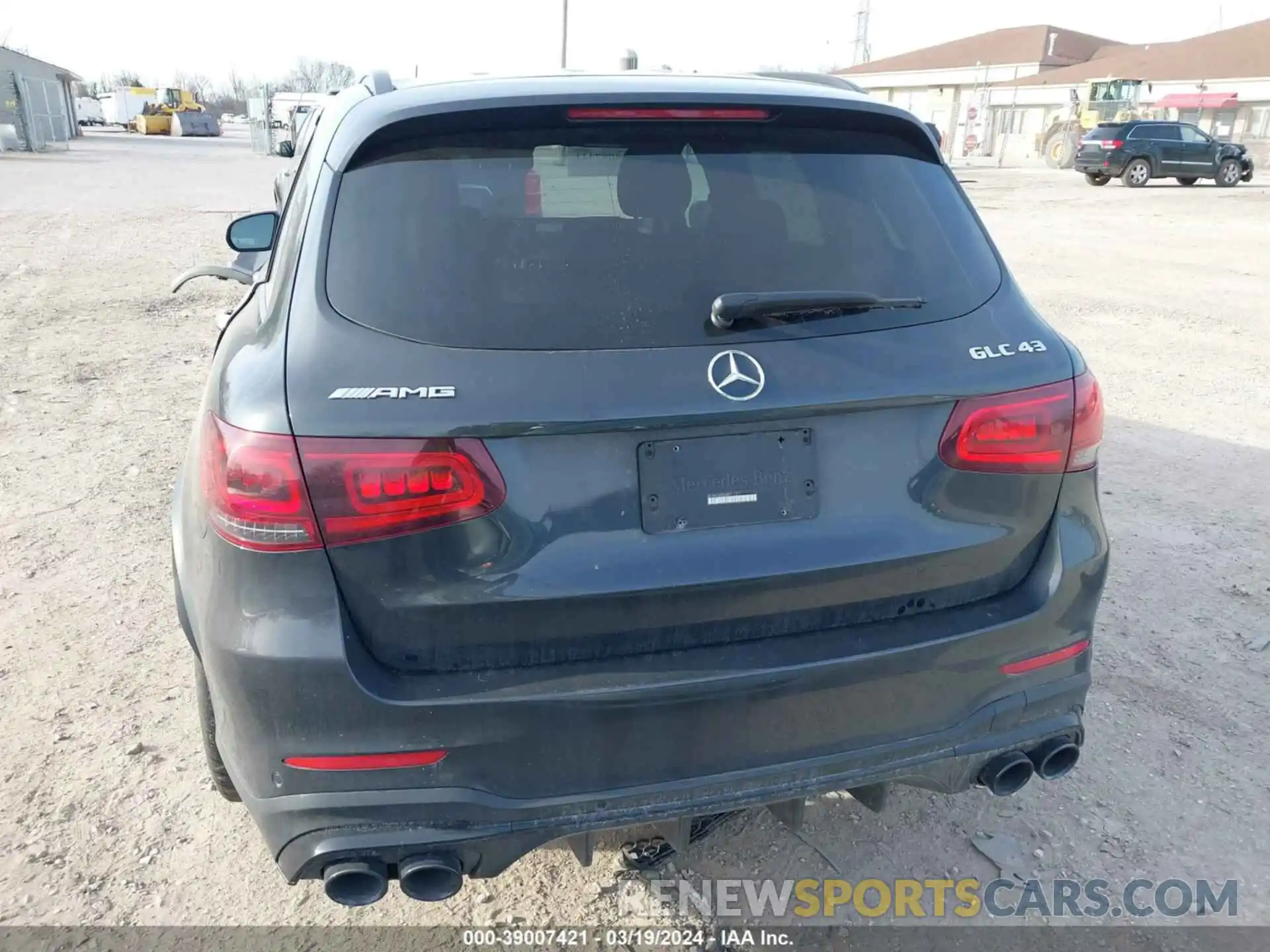 16 Photograph of a damaged car W1N0G6EB6MF917271 MERCEDES-BENZ AMG GLC 43 2021