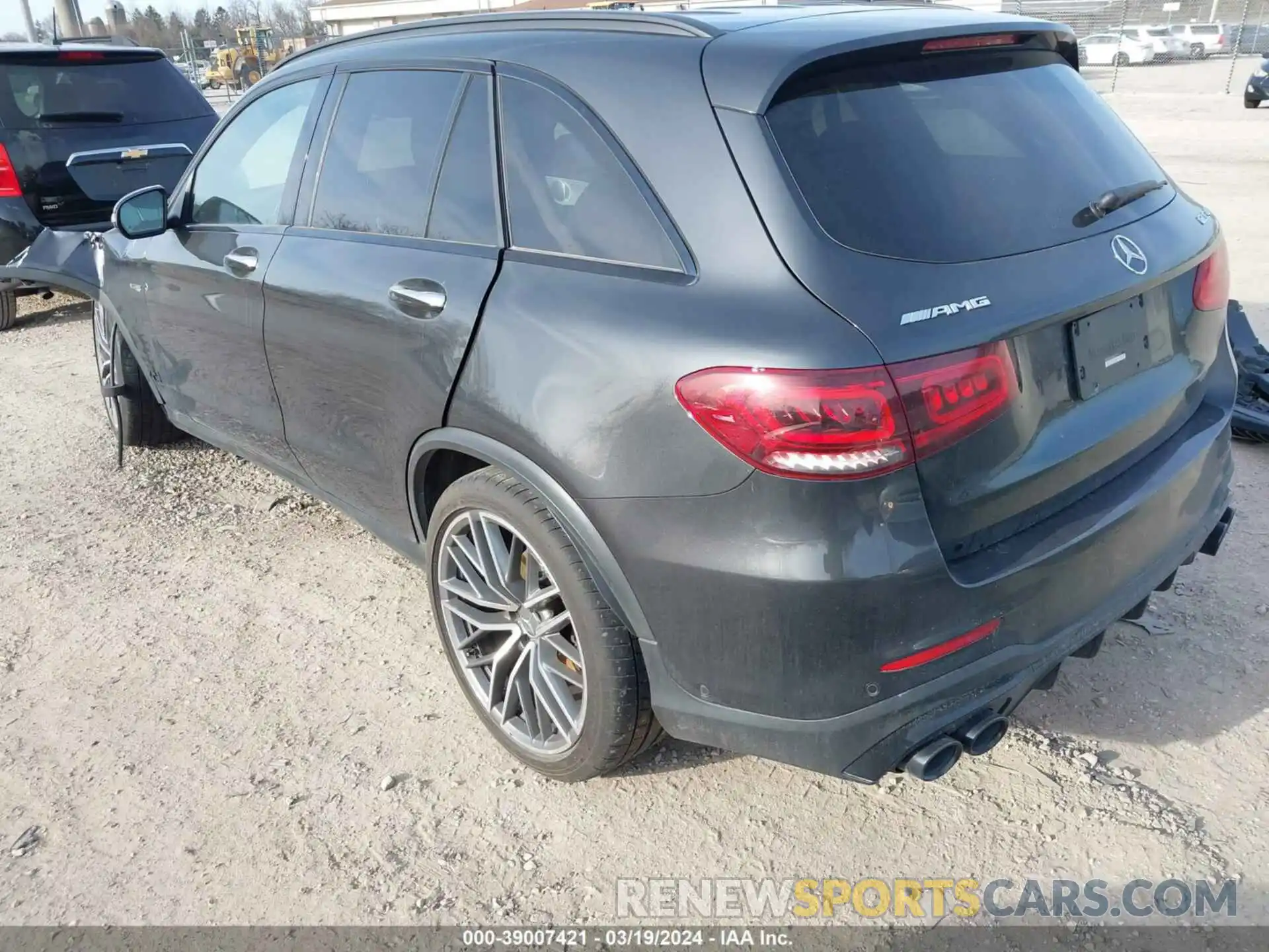 3 Photograph of a damaged car W1N0G6EB6MF917271 MERCEDES-BENZ AMG GLC 43 2021