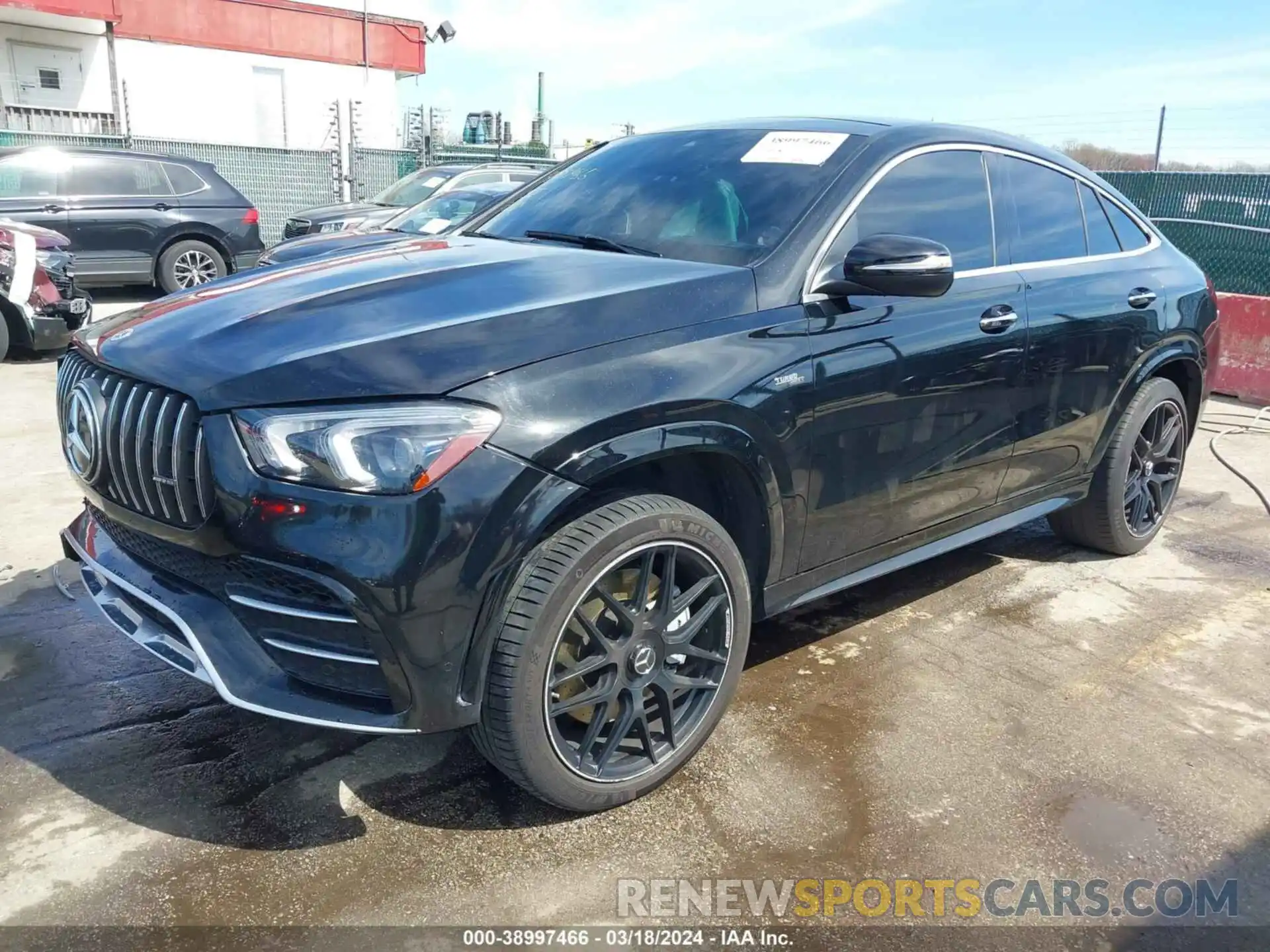 2 Фотография поврежденного автомобиля 4JGFD6BB2NA701569 MERCEDES-BENZ AMG GLE 53 COUPE 2022