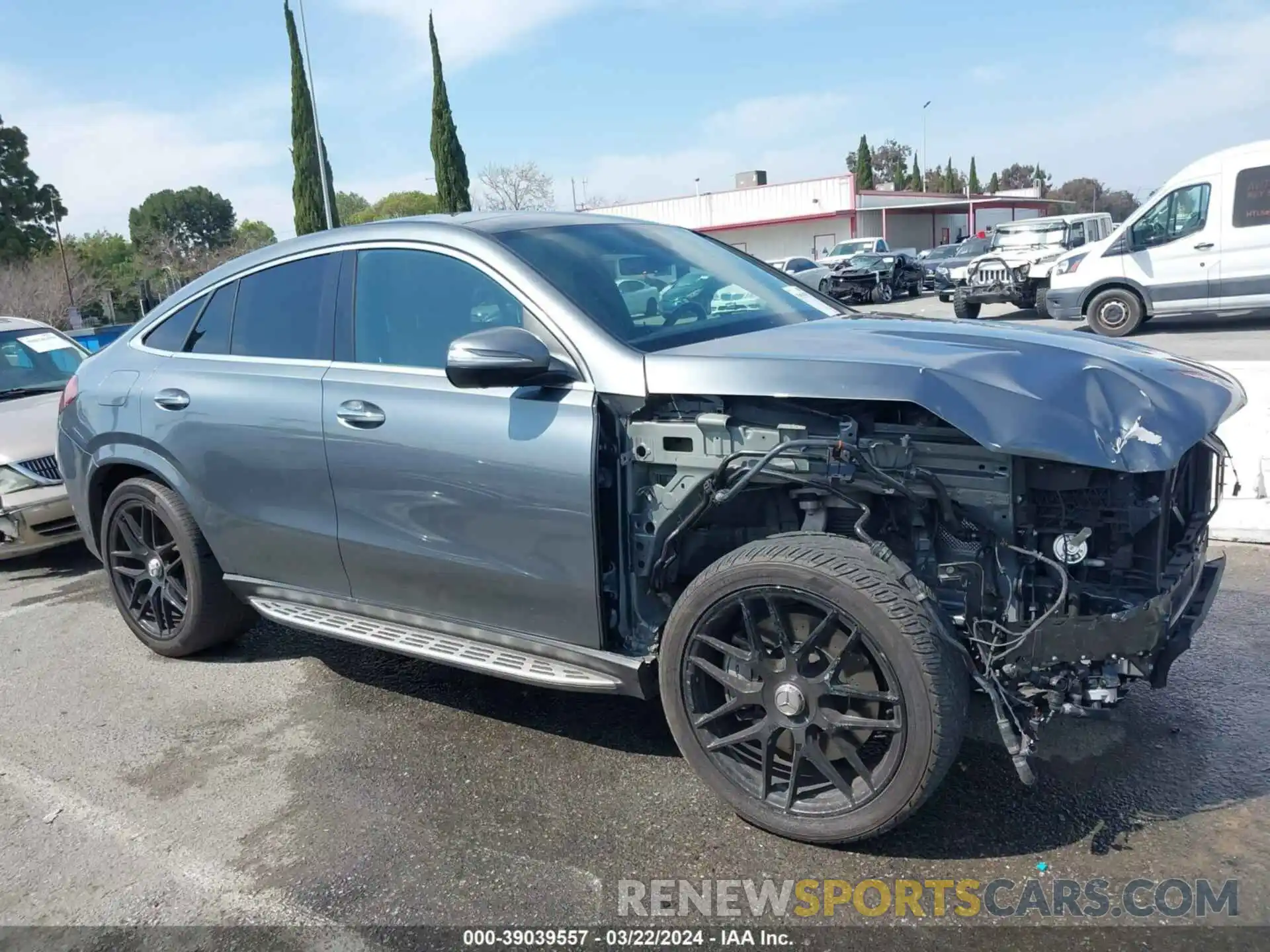 14 Photograph of a damaged car 4JGFD6BB4NA801172 MERCEDES-BENZ AMG GLE 53 COUPE 2022